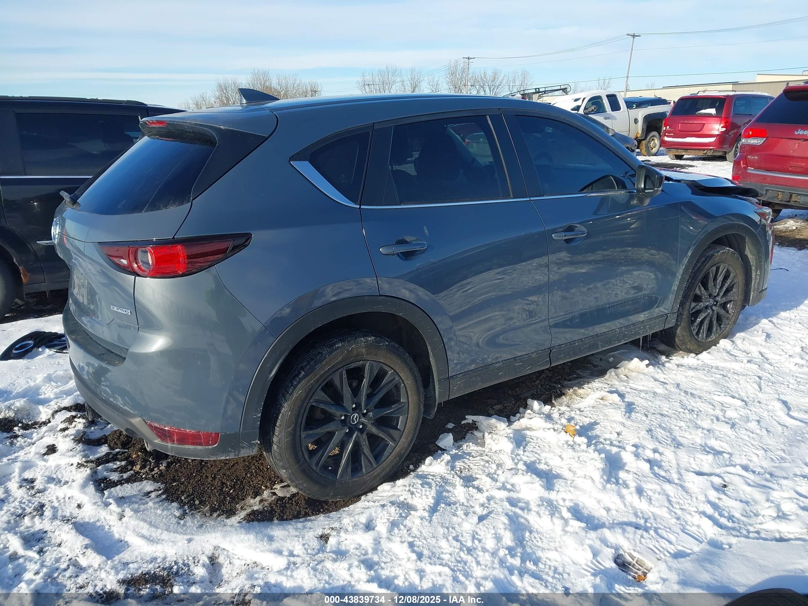 MAZDA CX-5 image 4