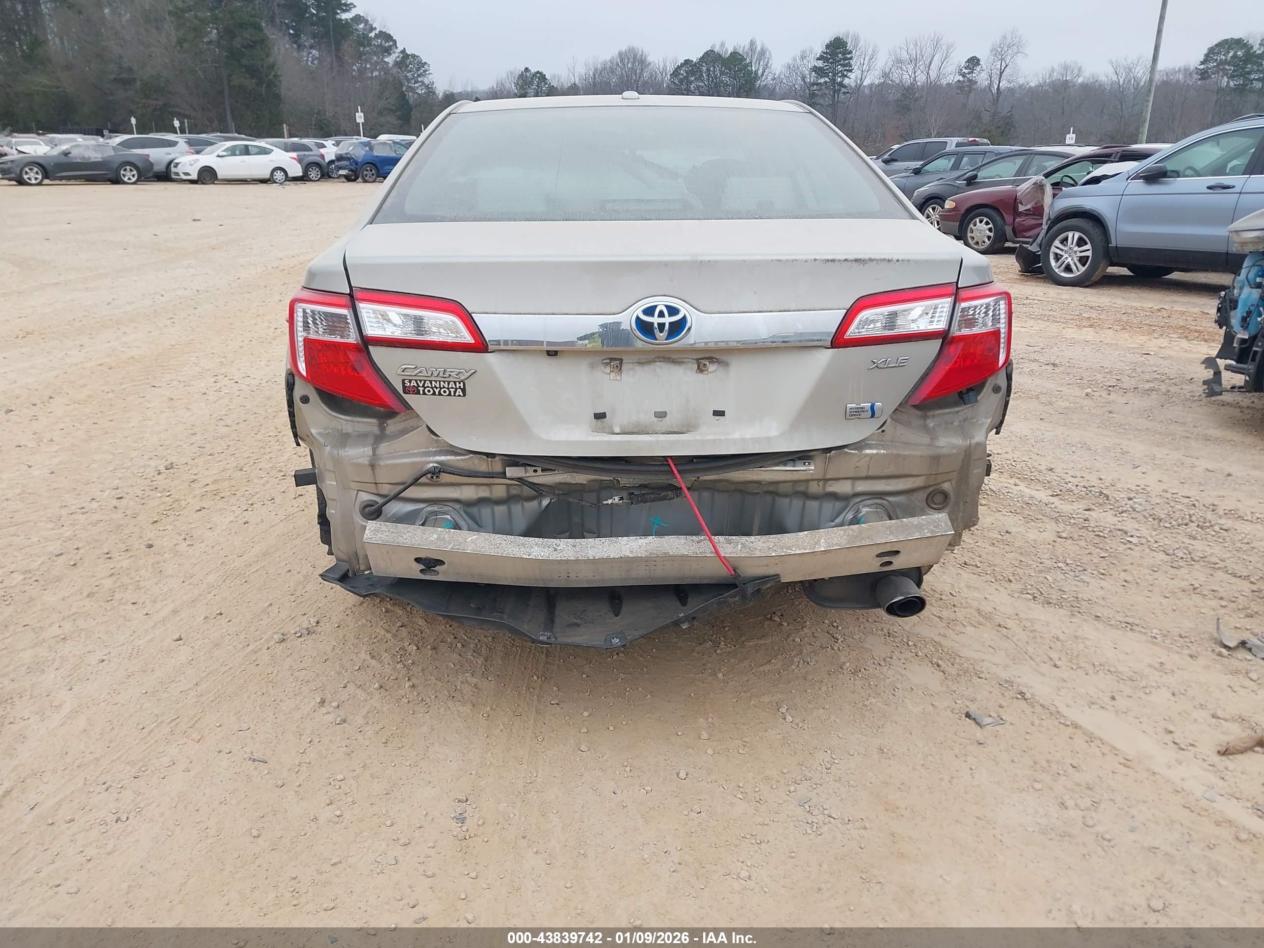 TOYOTA CAMRY image 6