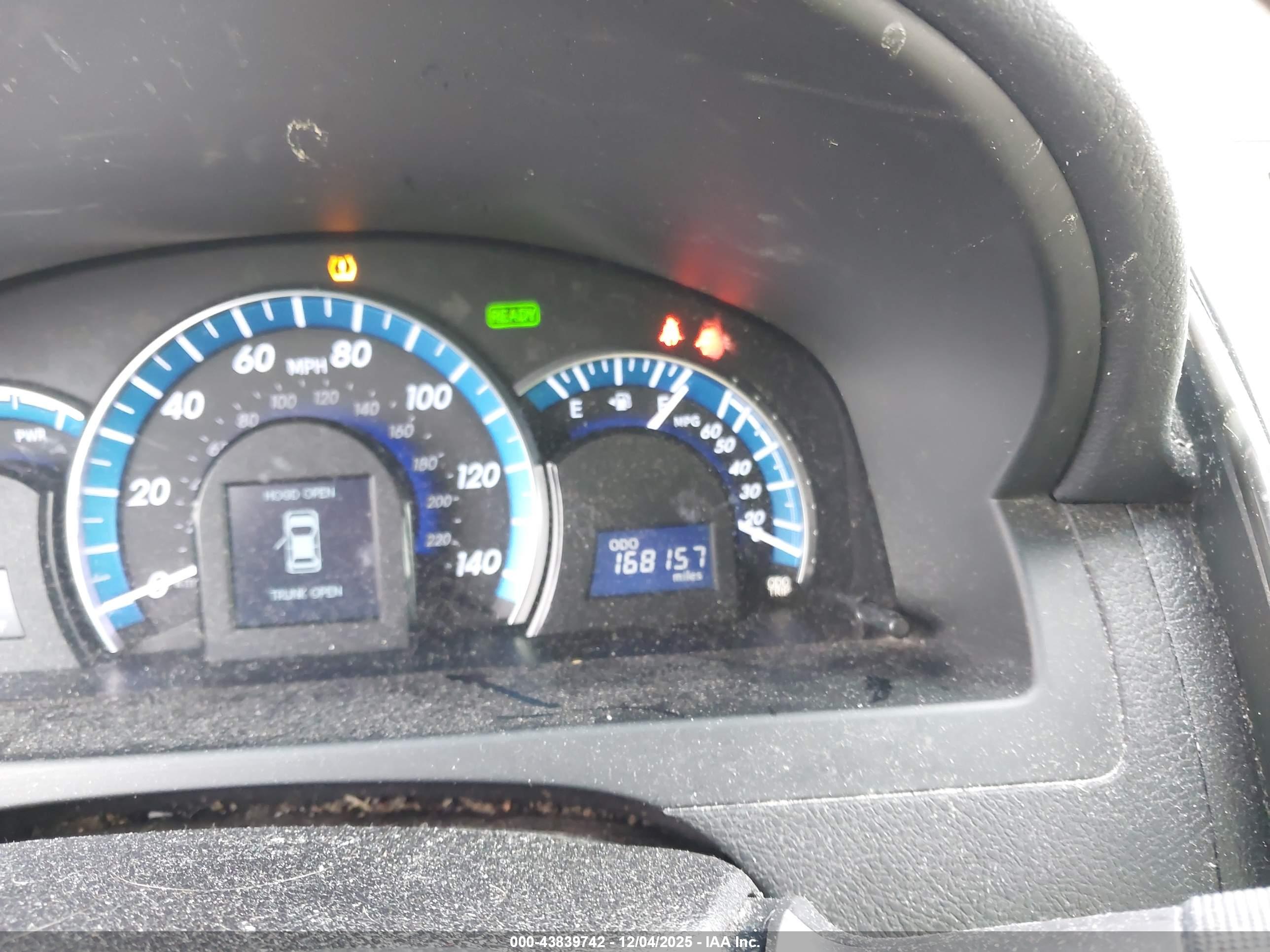 TOYOTA CAMRY image 7