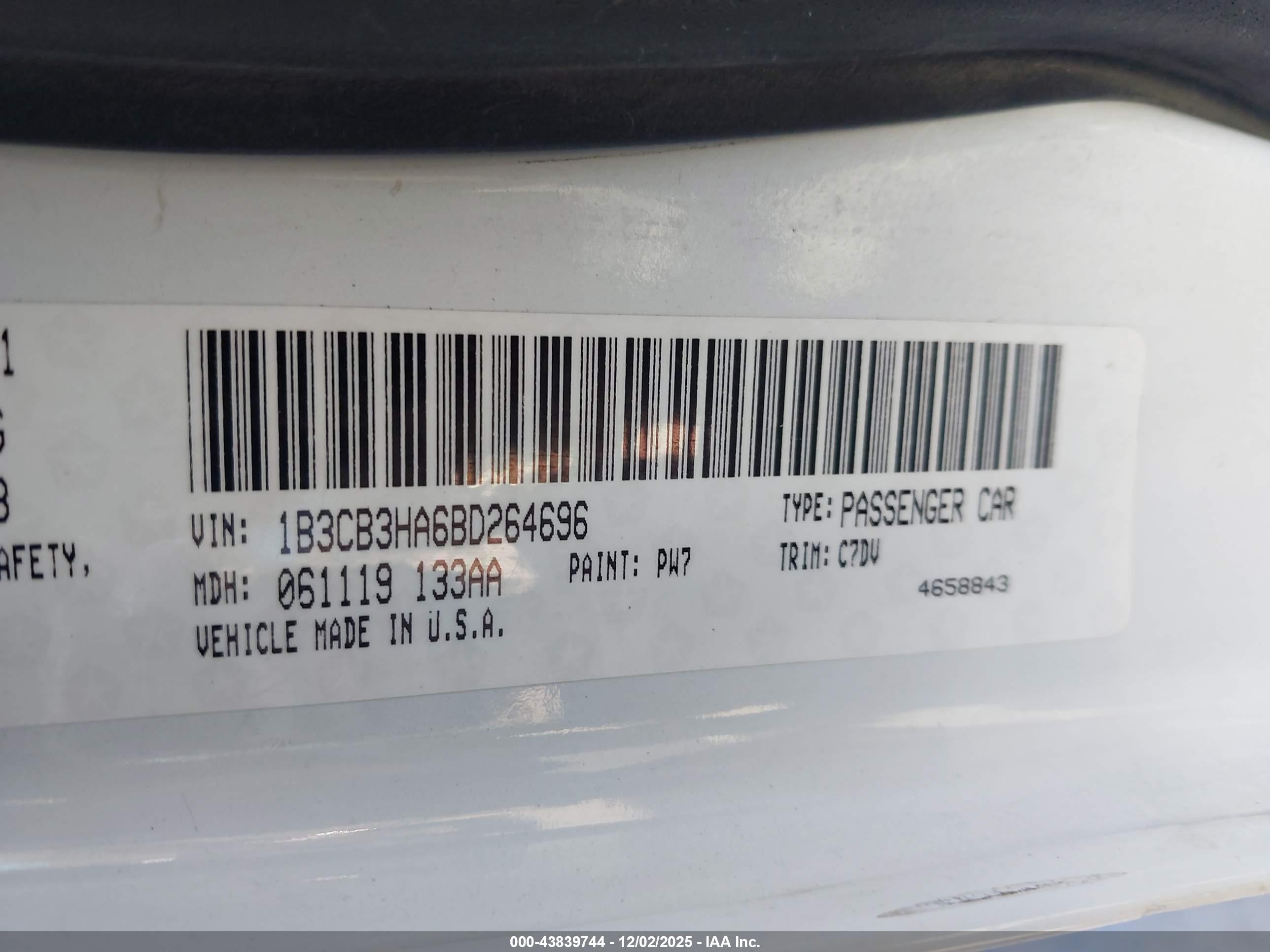 DODGE CALIBER image 9