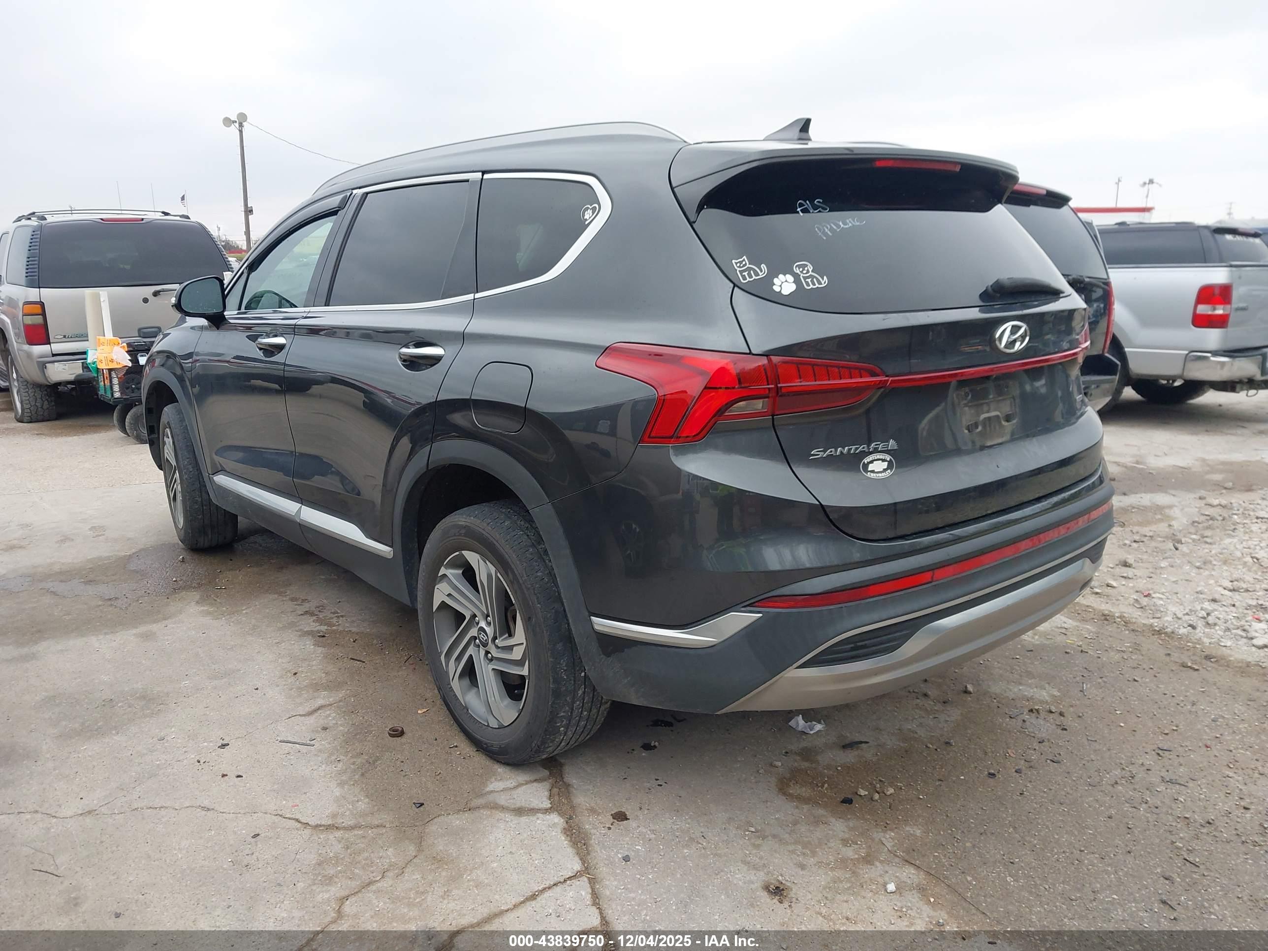 HYUNDAI SANTA image 3