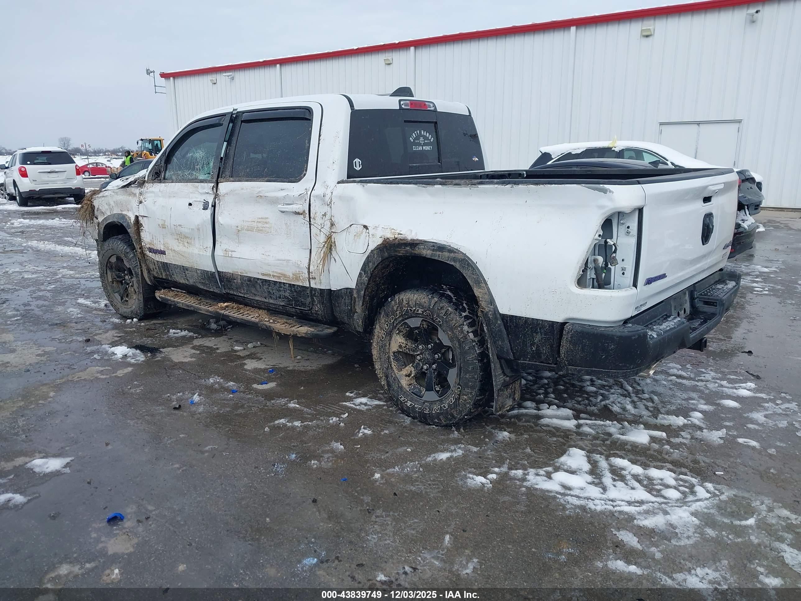 RAM 1500 image 3