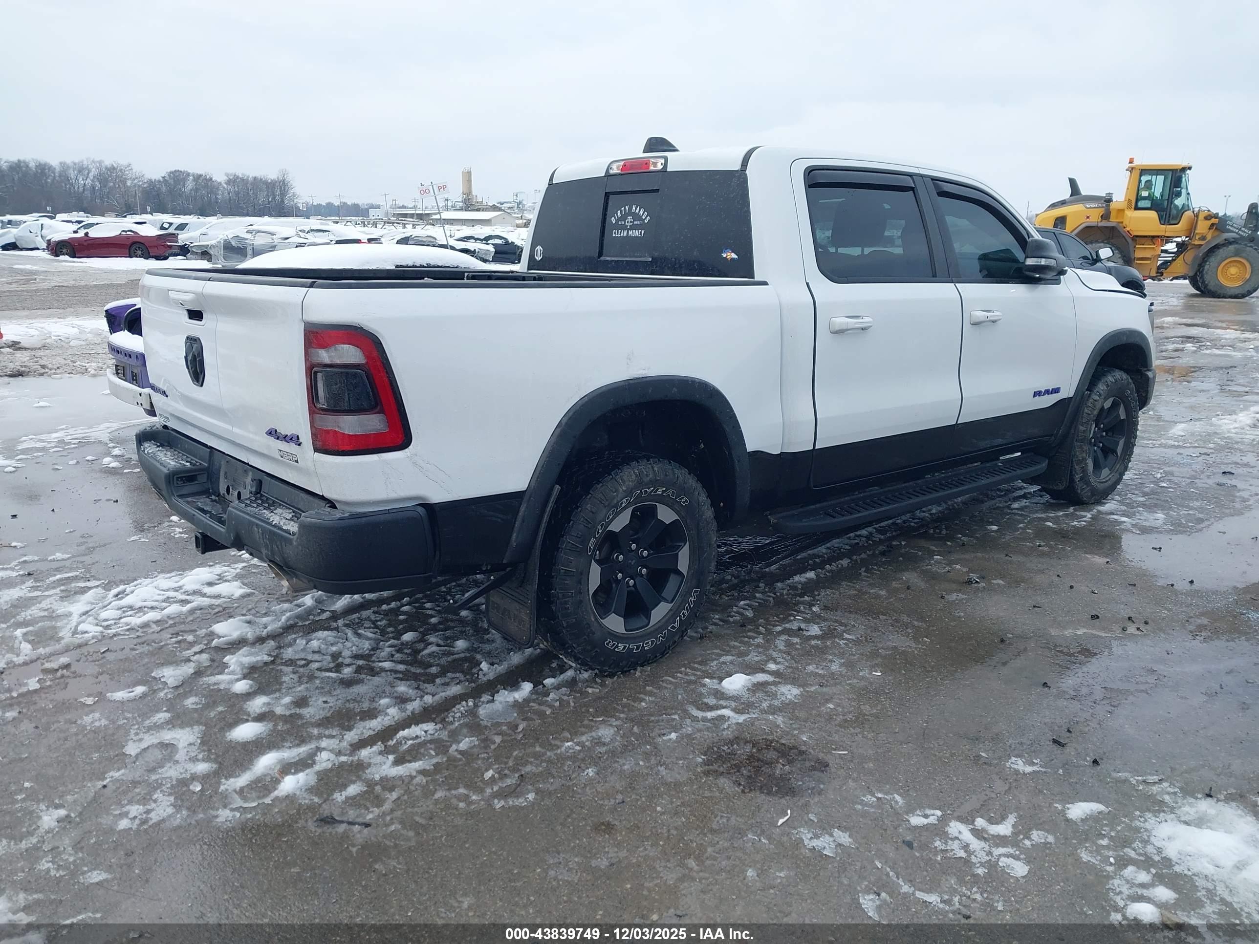 RAM 1500 image 4