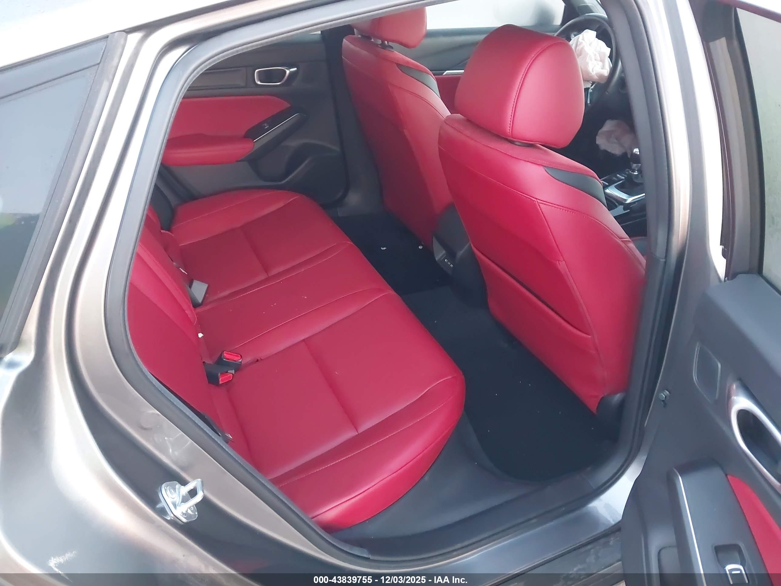 ACURA INTEGRA image 8