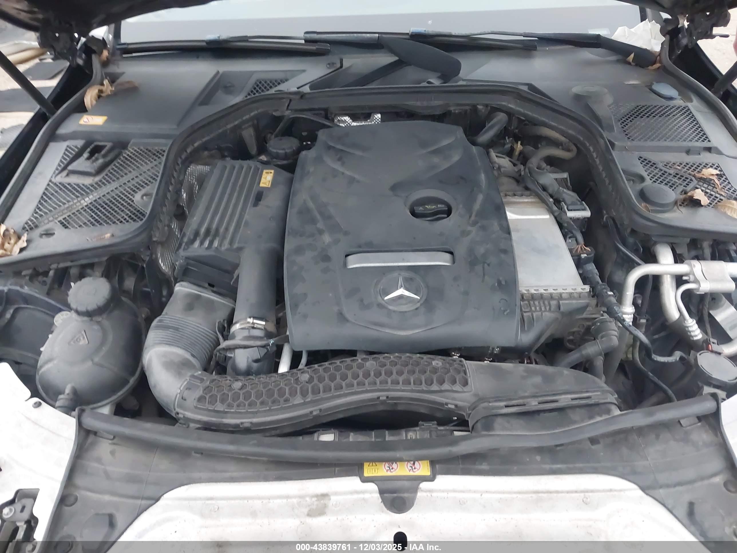 MERCEDES-BENZ C image 10