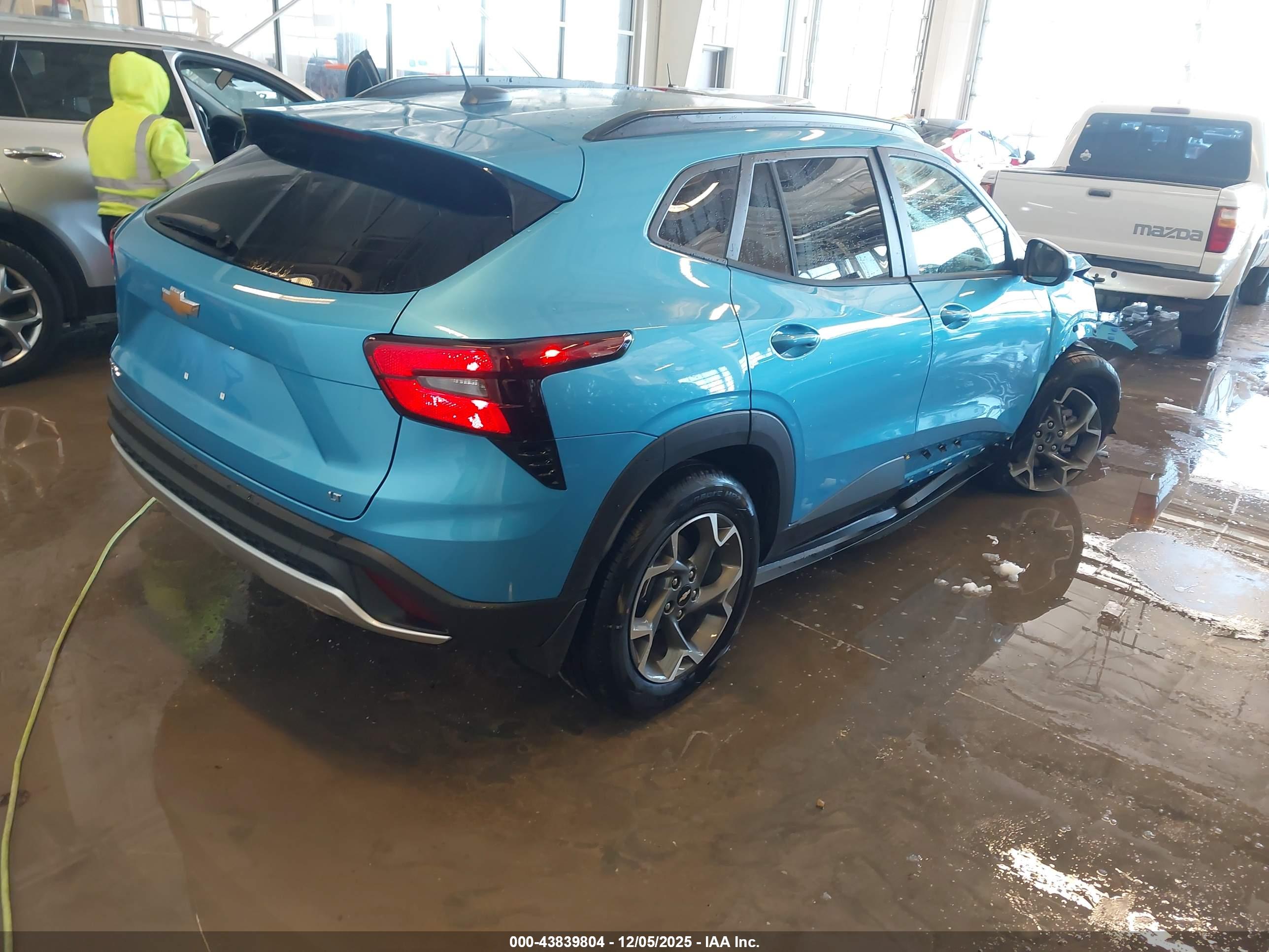 CHEVROLET TRAX image 4