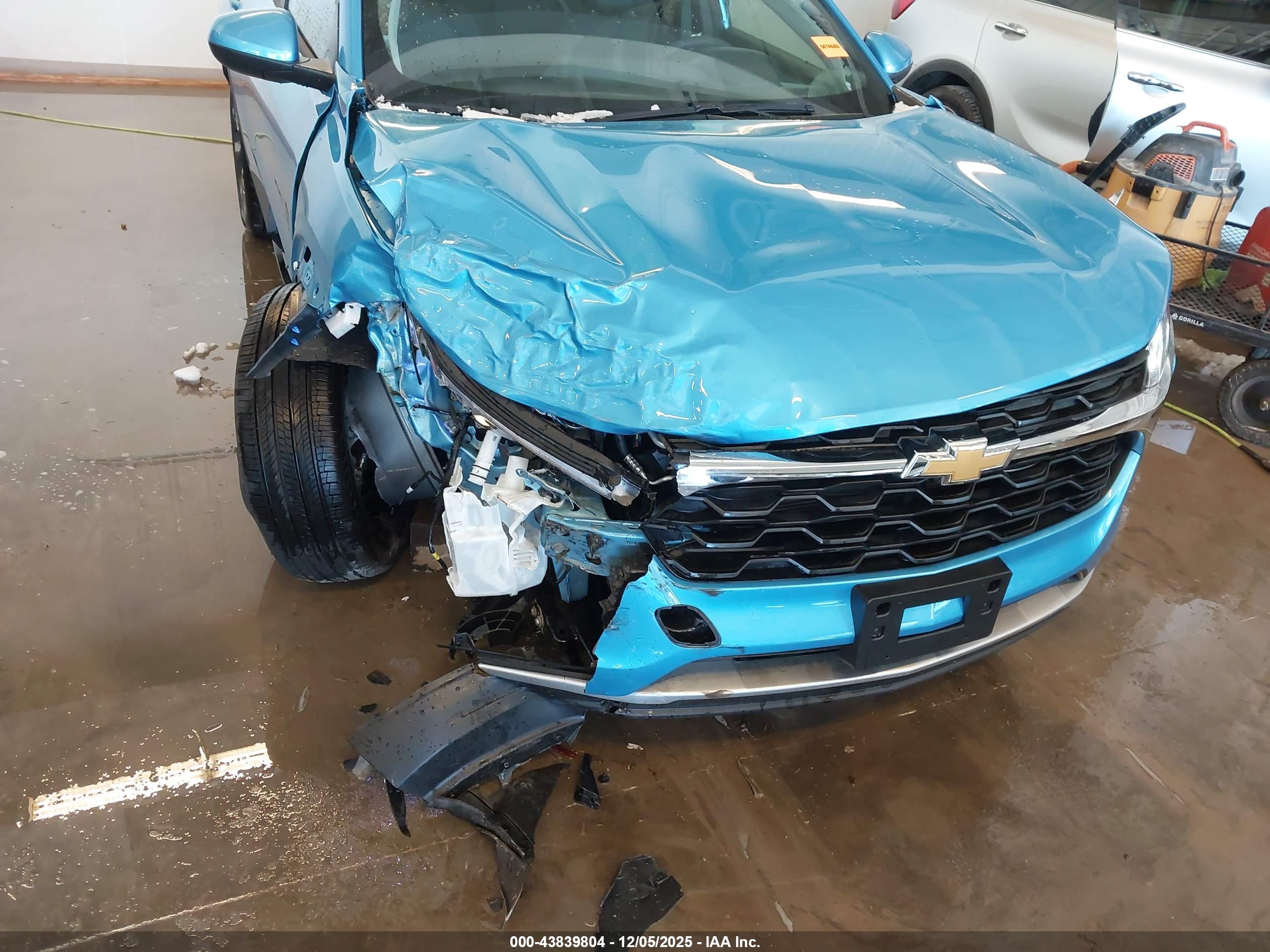 CHEVROLET TRAX image 6