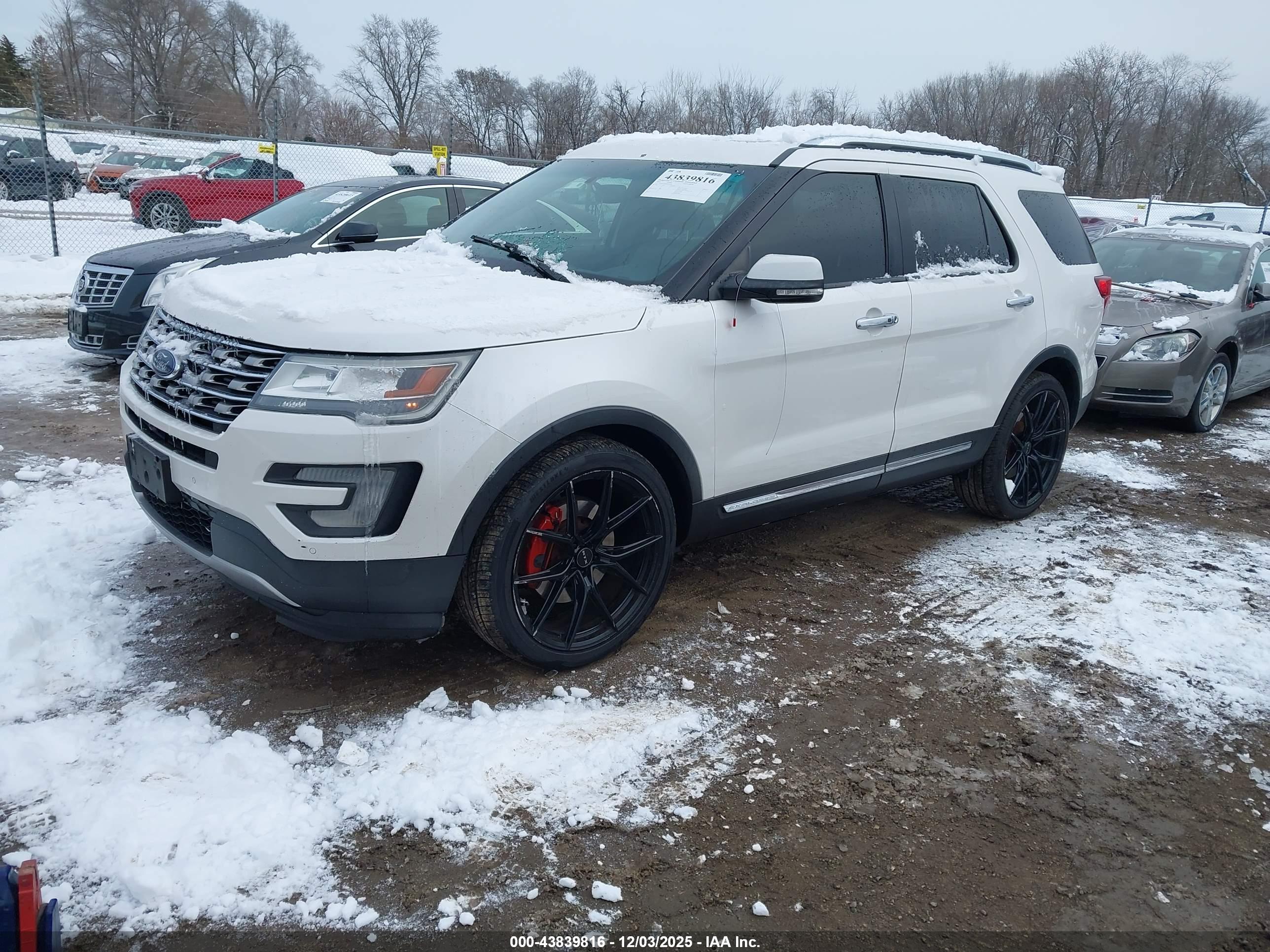 FORD EXPLORER image 2