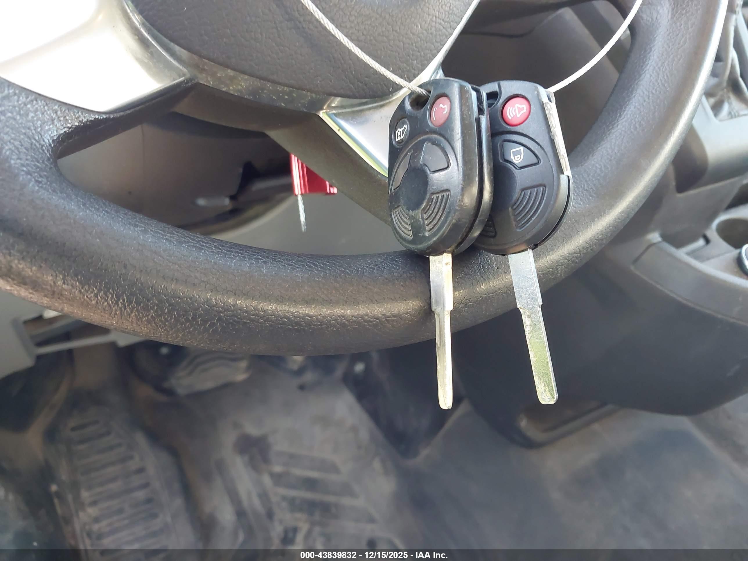 FORD TRANSIT-150 image 11