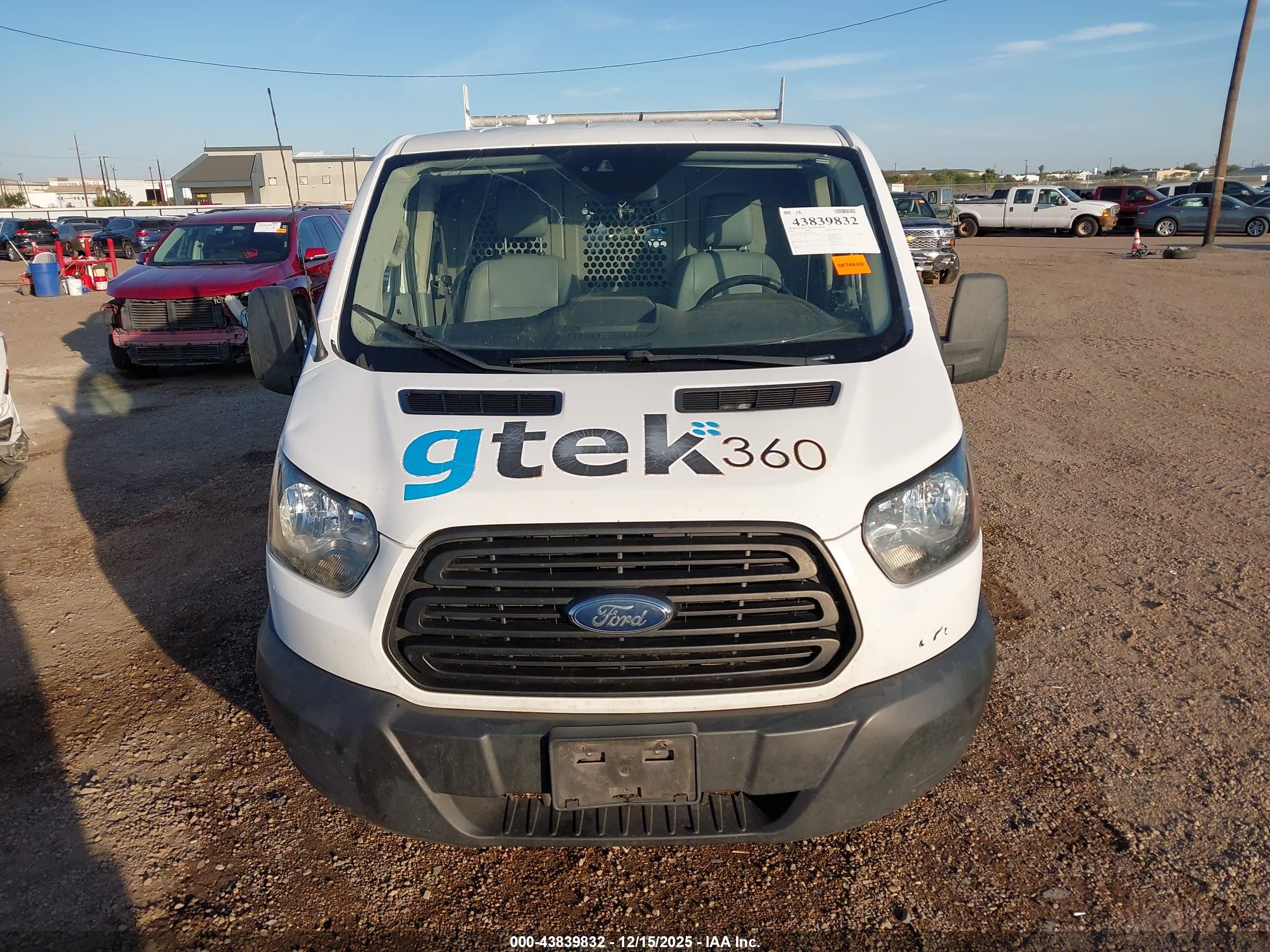 FORD TRANSIT-150 image 6