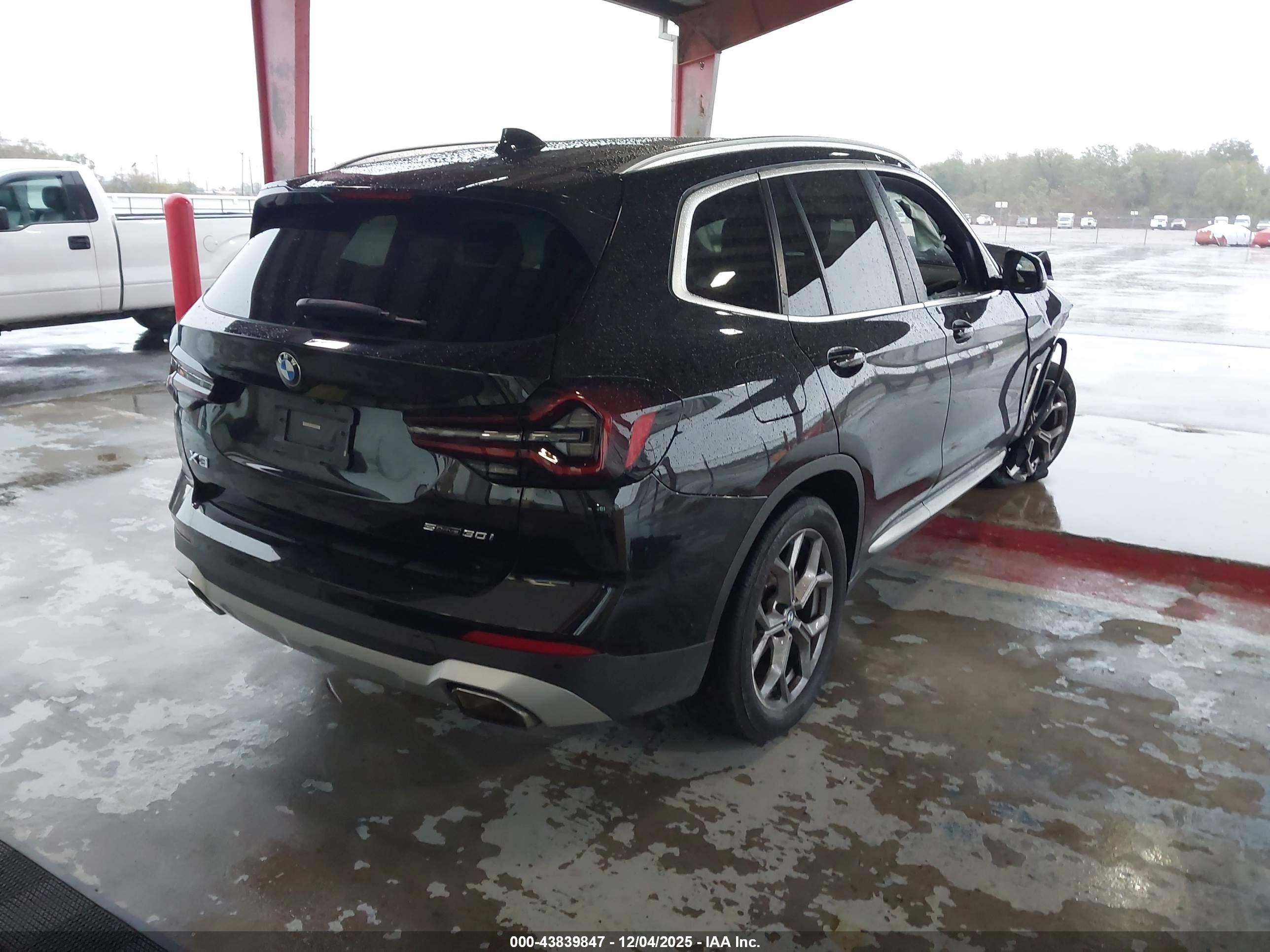 BMW X3 image 4