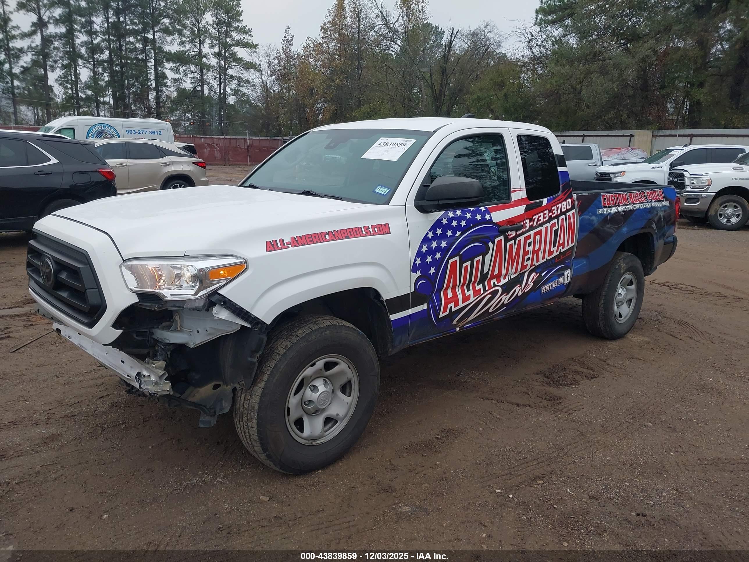 TOYOTA TACOMA image 2