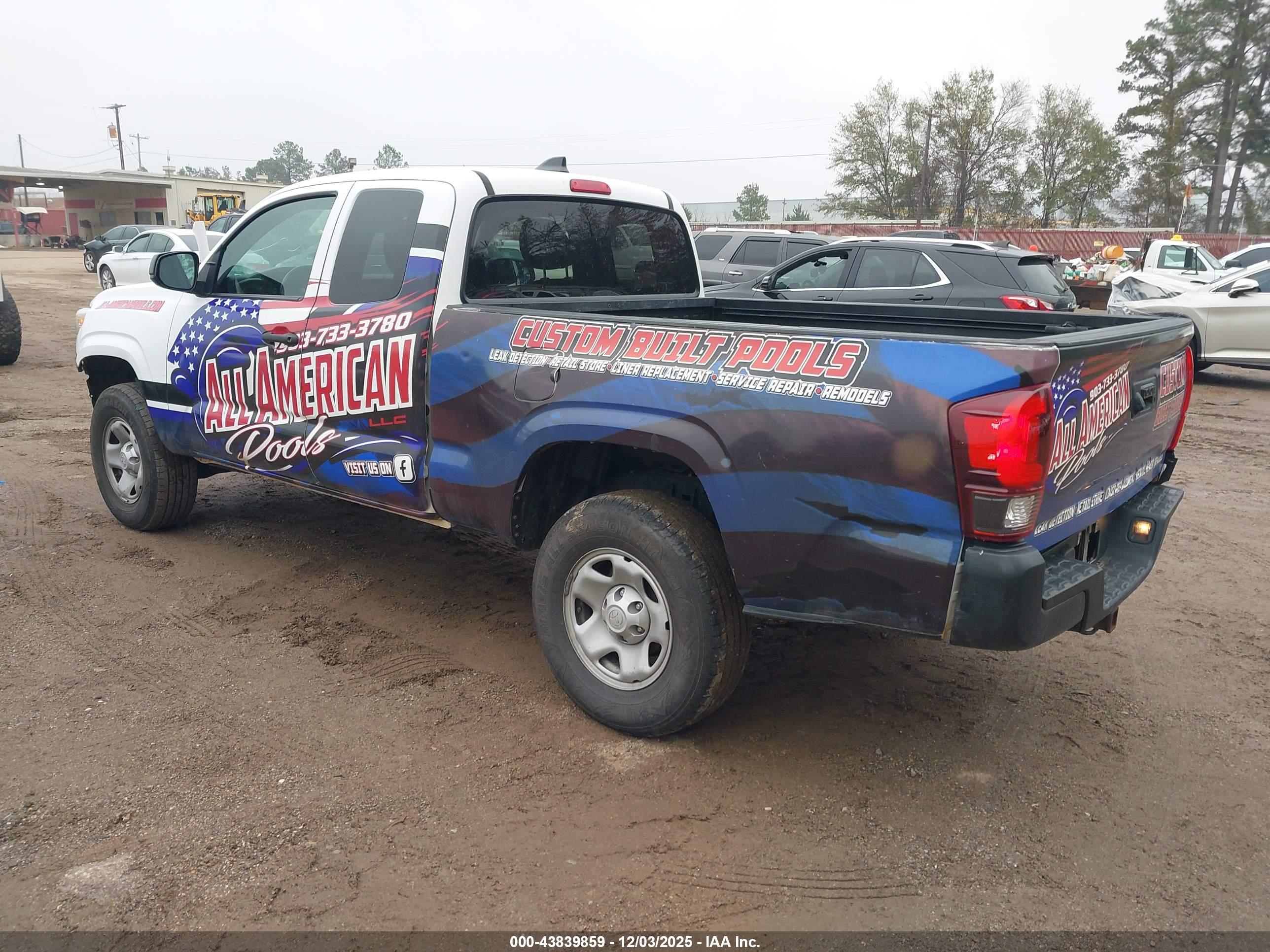 TOYOTA TACOMA image 3