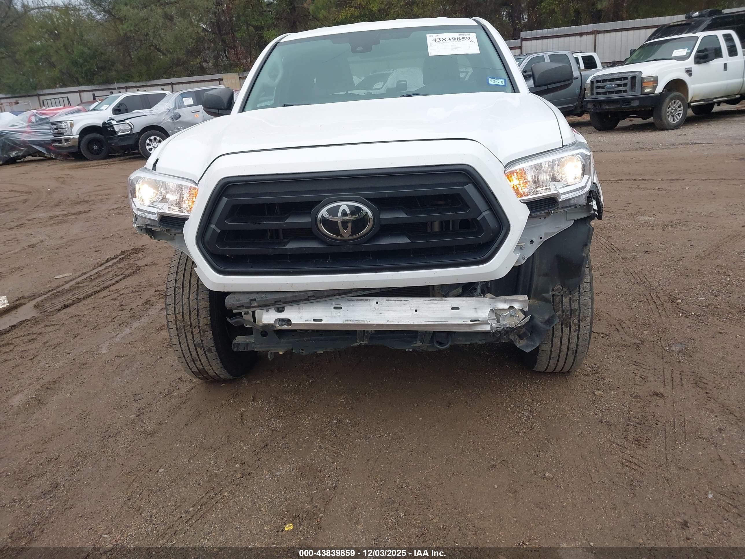 TOYOTA TACOMA image 6