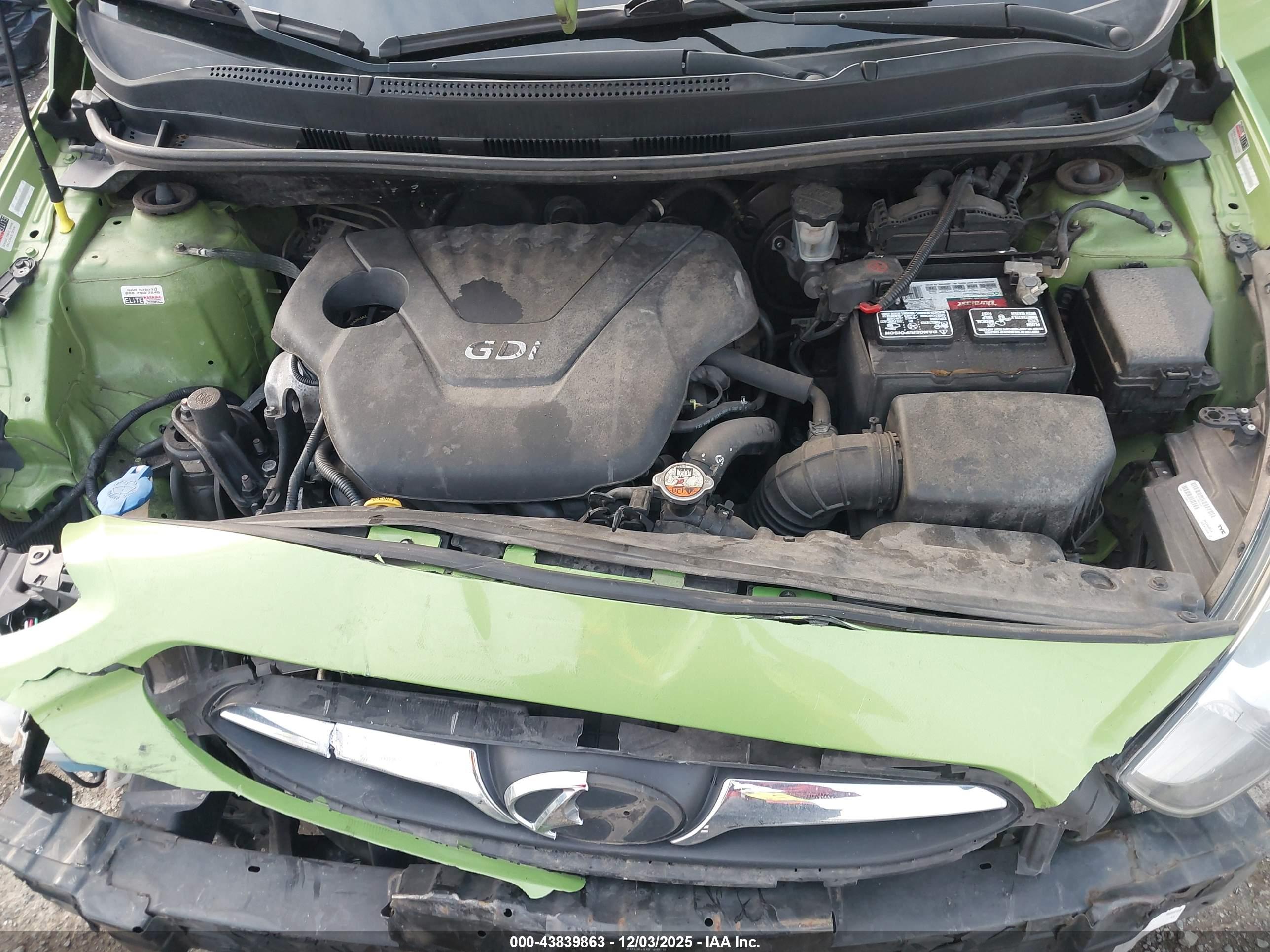 HYUNDAI ACCENT image 10