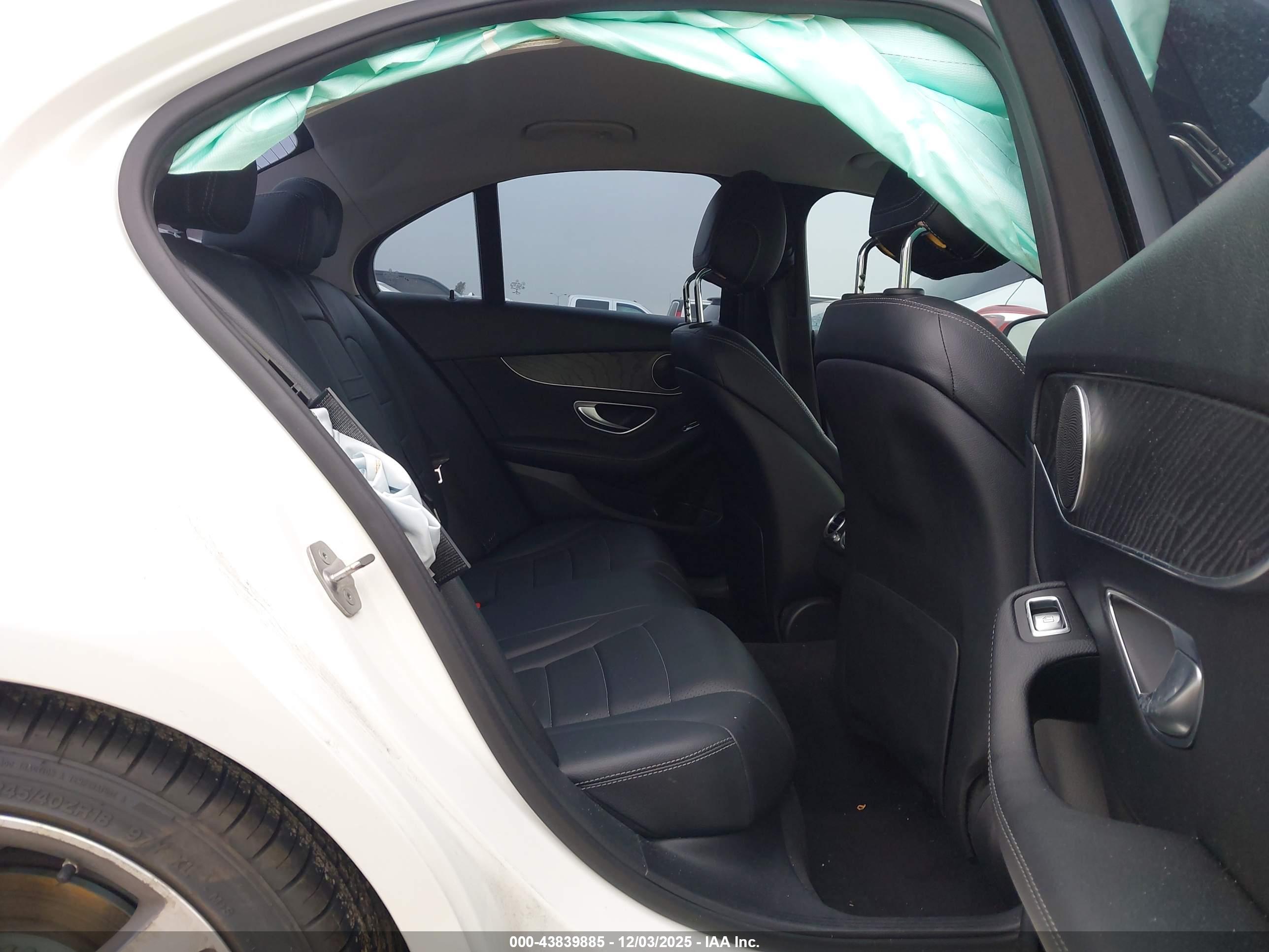 MERCEDES-BENZ C image 8