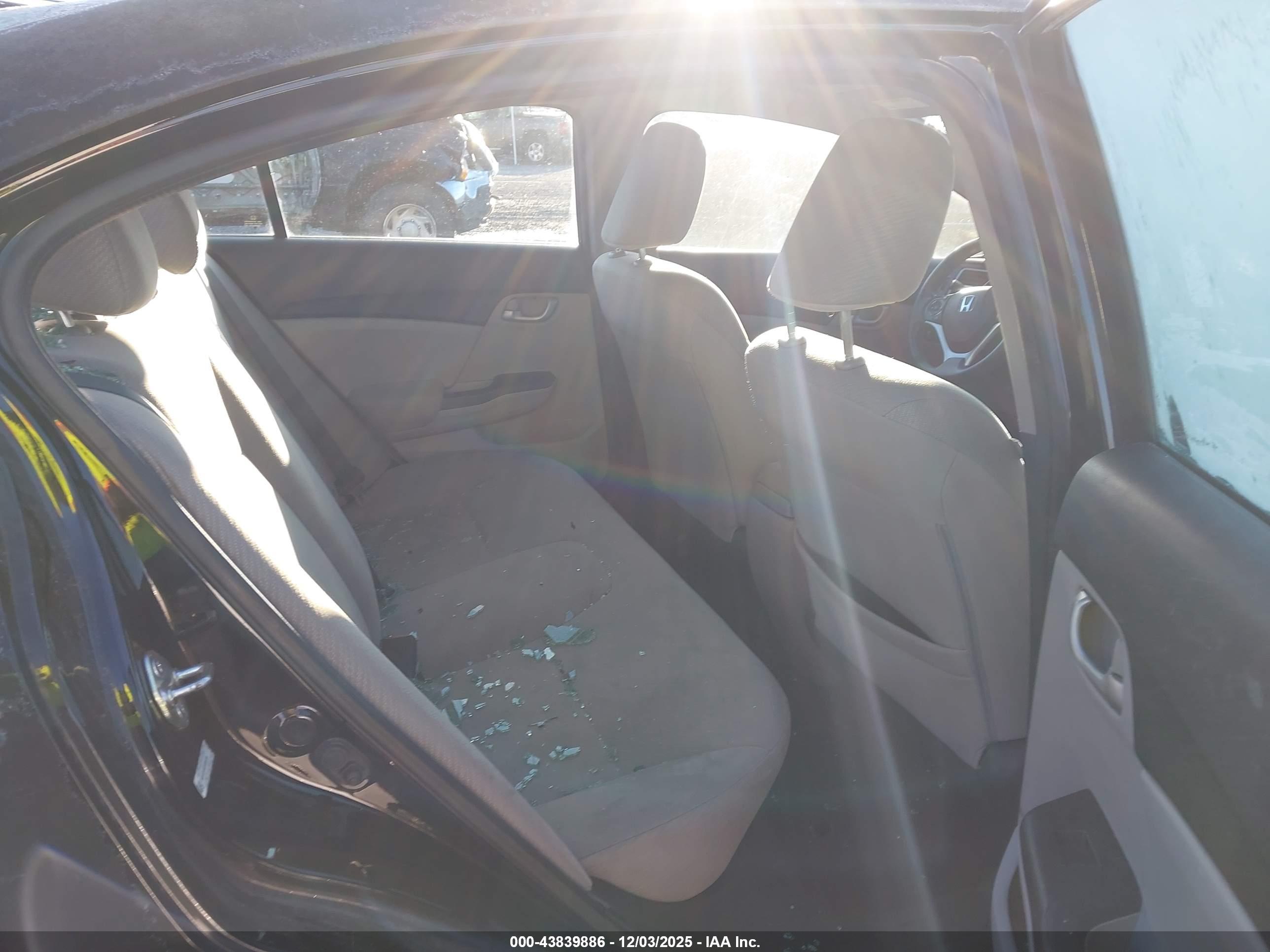 HONDA CIVIC image 8