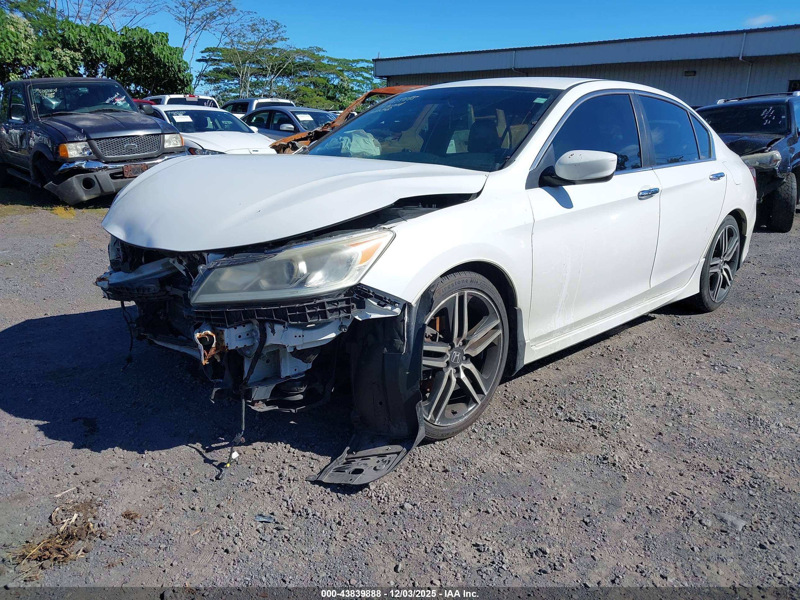 HONDA ACCORD image 2