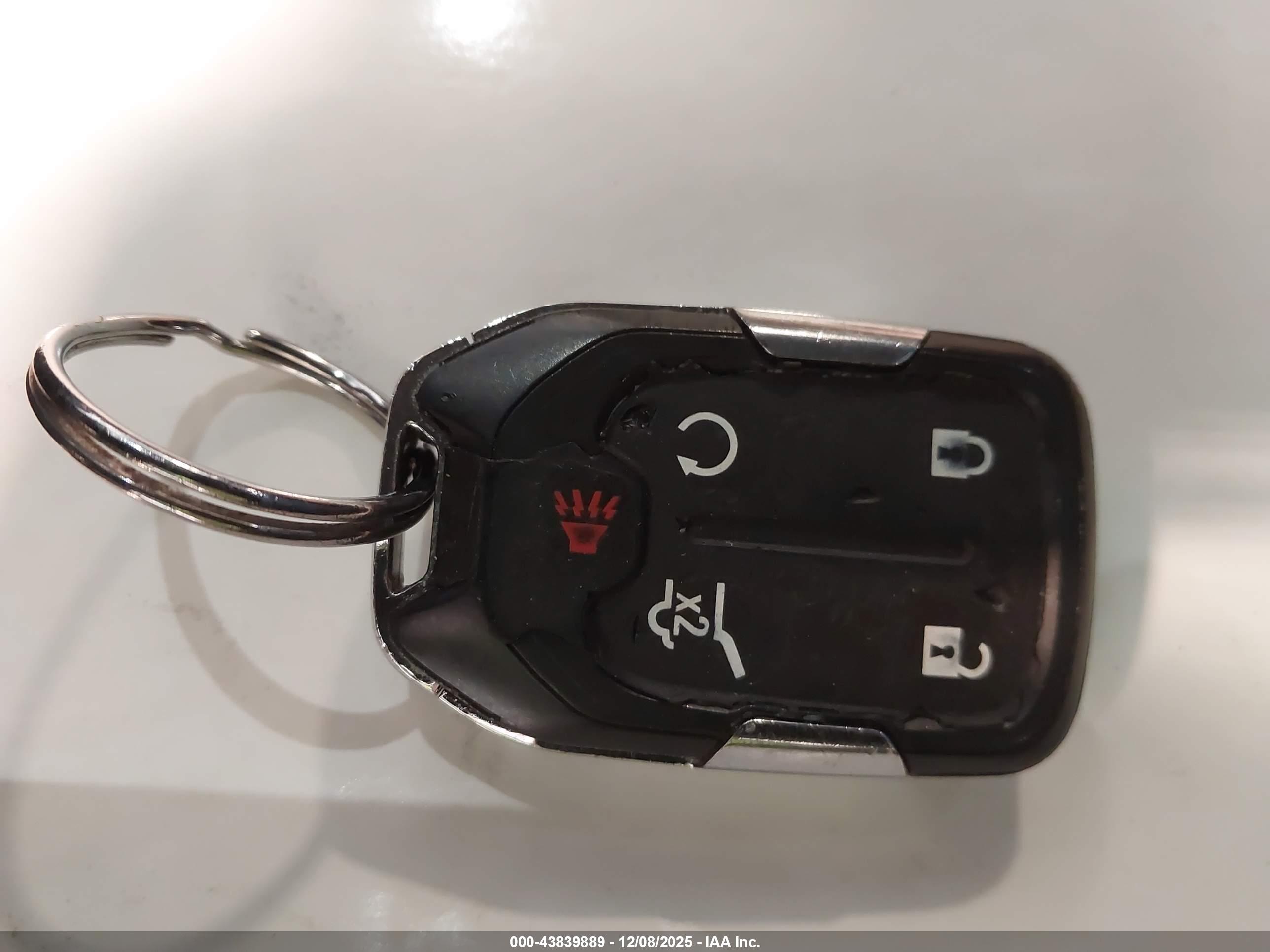 GMC TERRAIN image 11