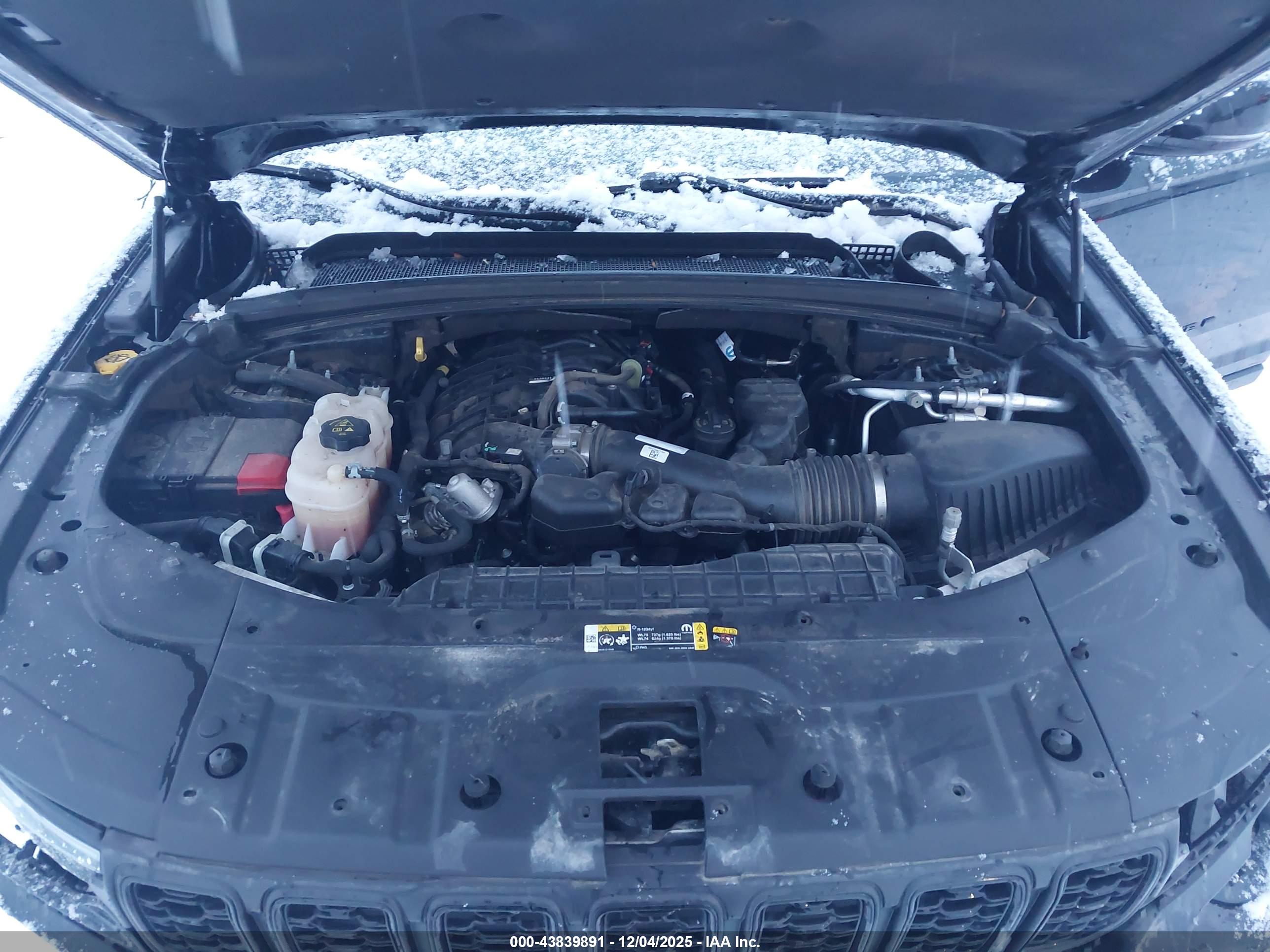 JEEP GRAND image 10