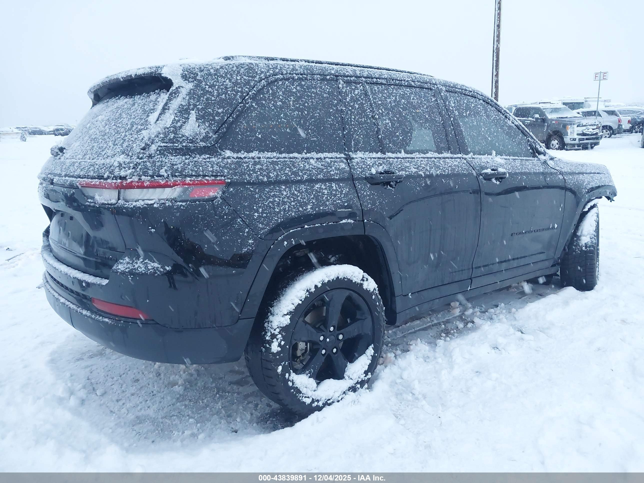 JEEP GRAND image 4