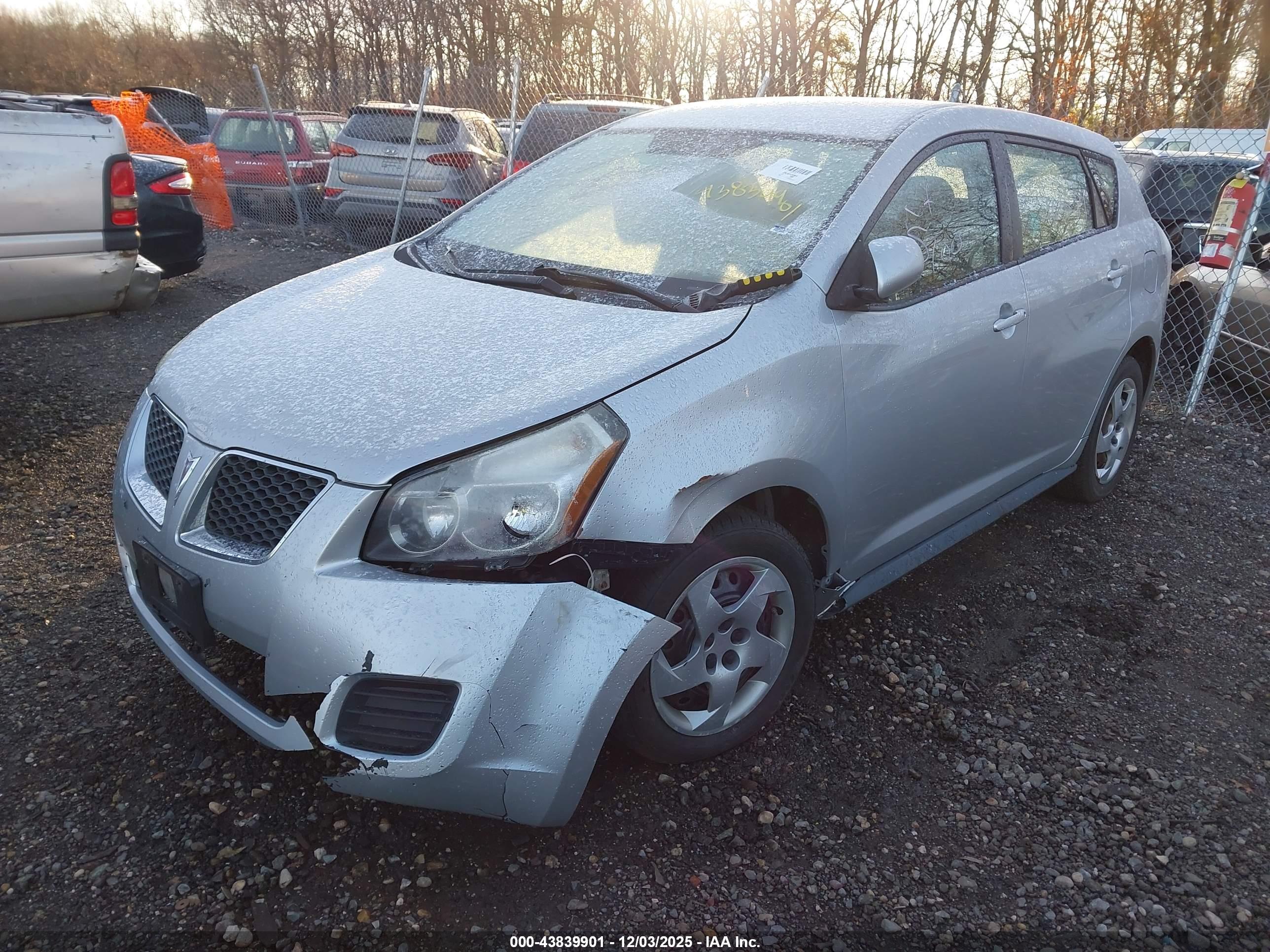 PONTIAC VIBE image 2
