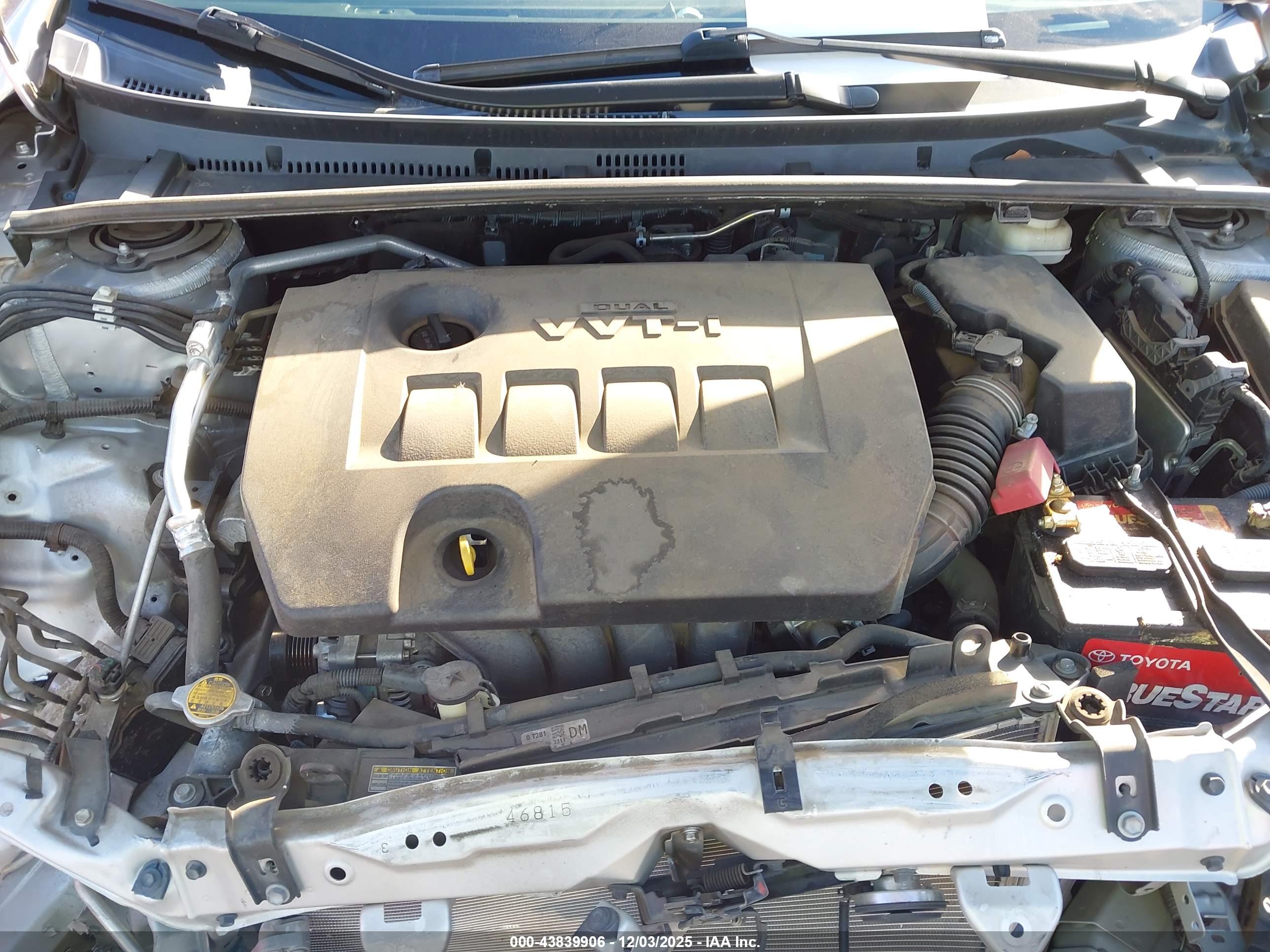 TOYOTA COROLLA image 10