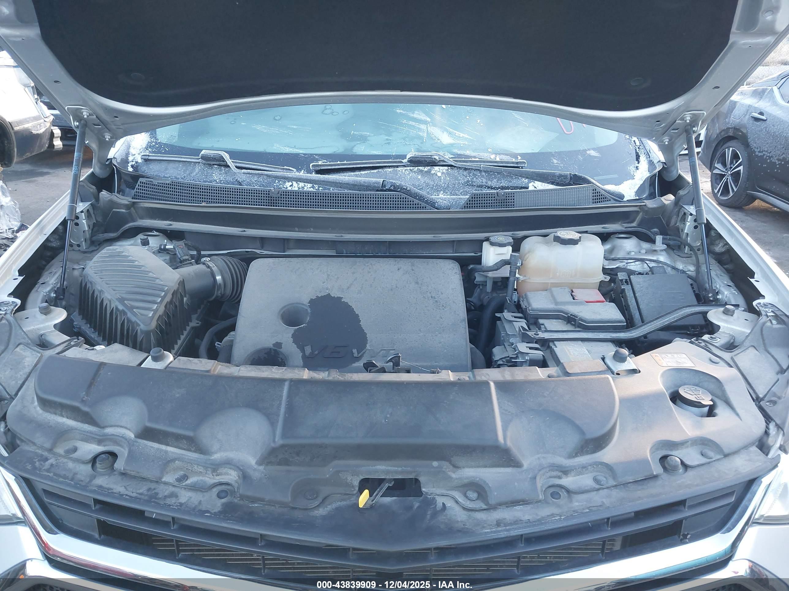 CHEVROLET TRAVERSE image 10