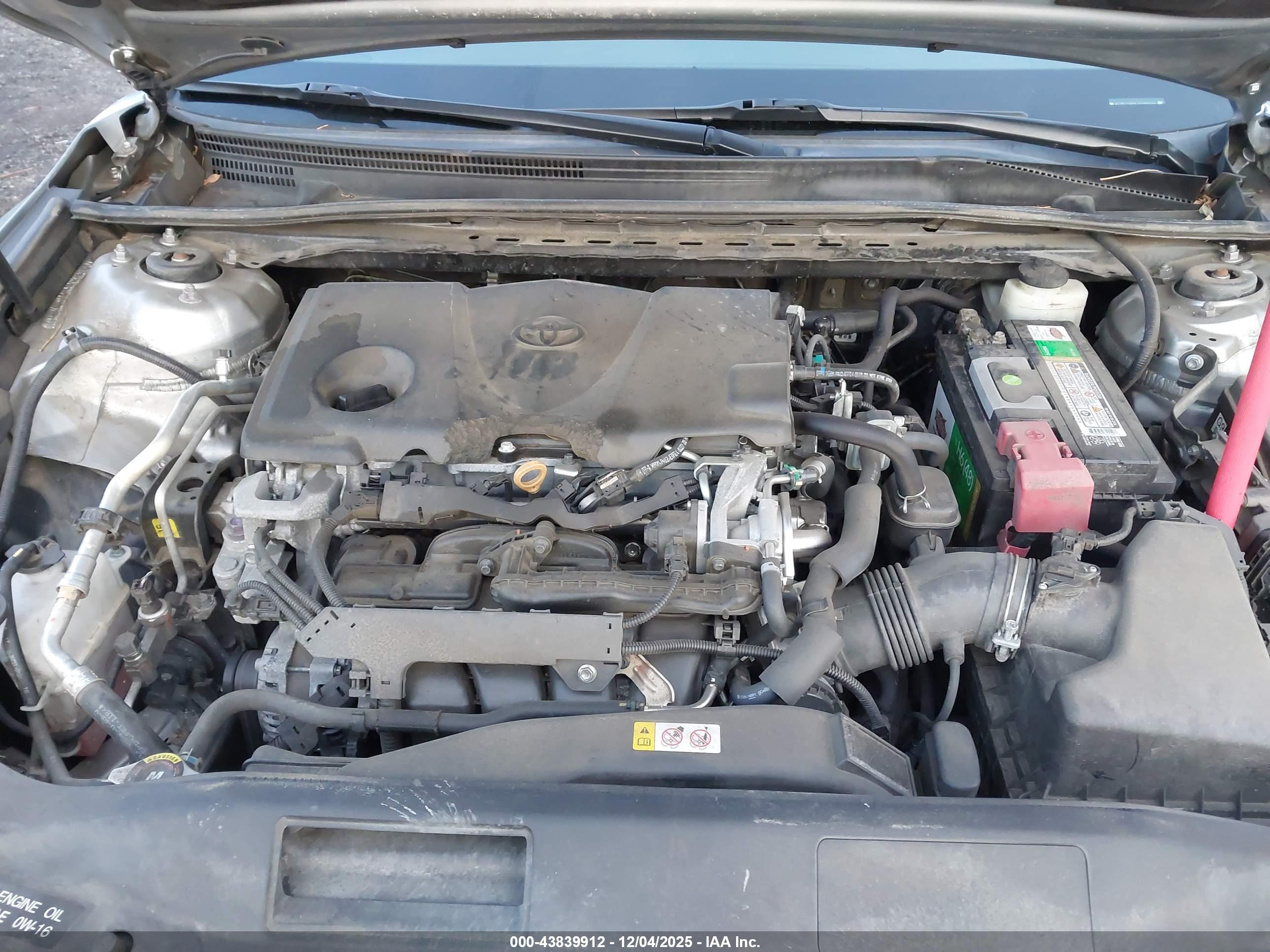 TOYOTA CAMRY image 10