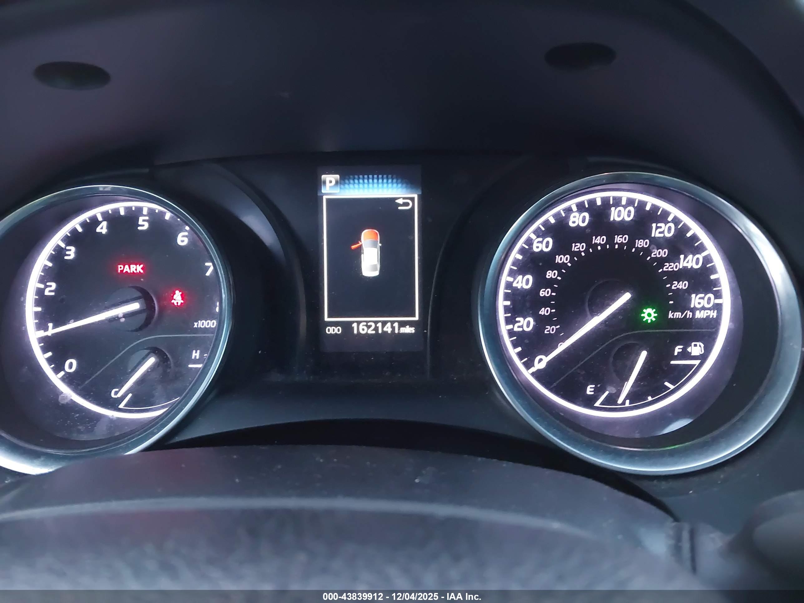TOYOTA CAMRY image 7