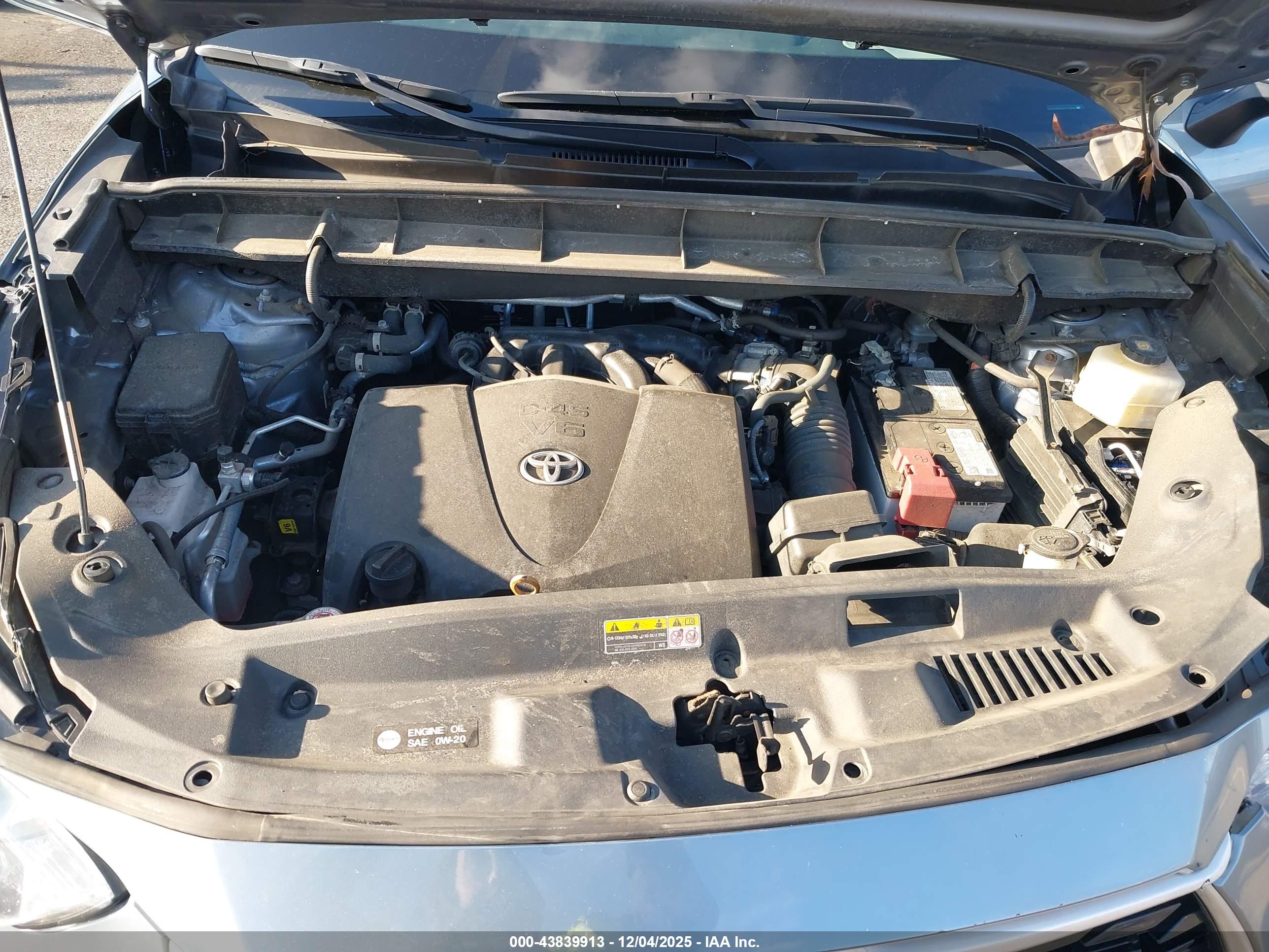 TOYOTA HIGHLANDER image 10
