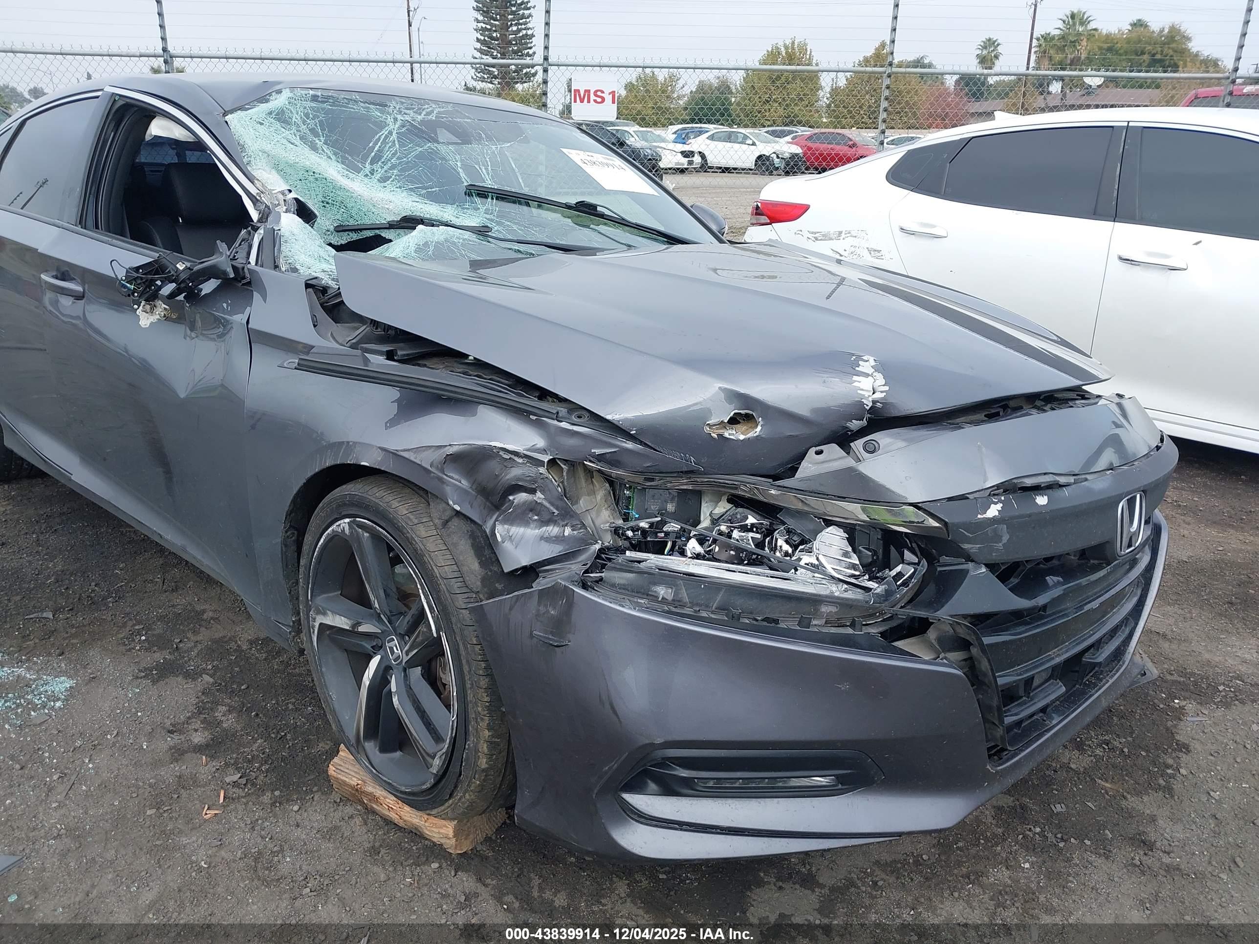 HONDA ACCORD image 6
