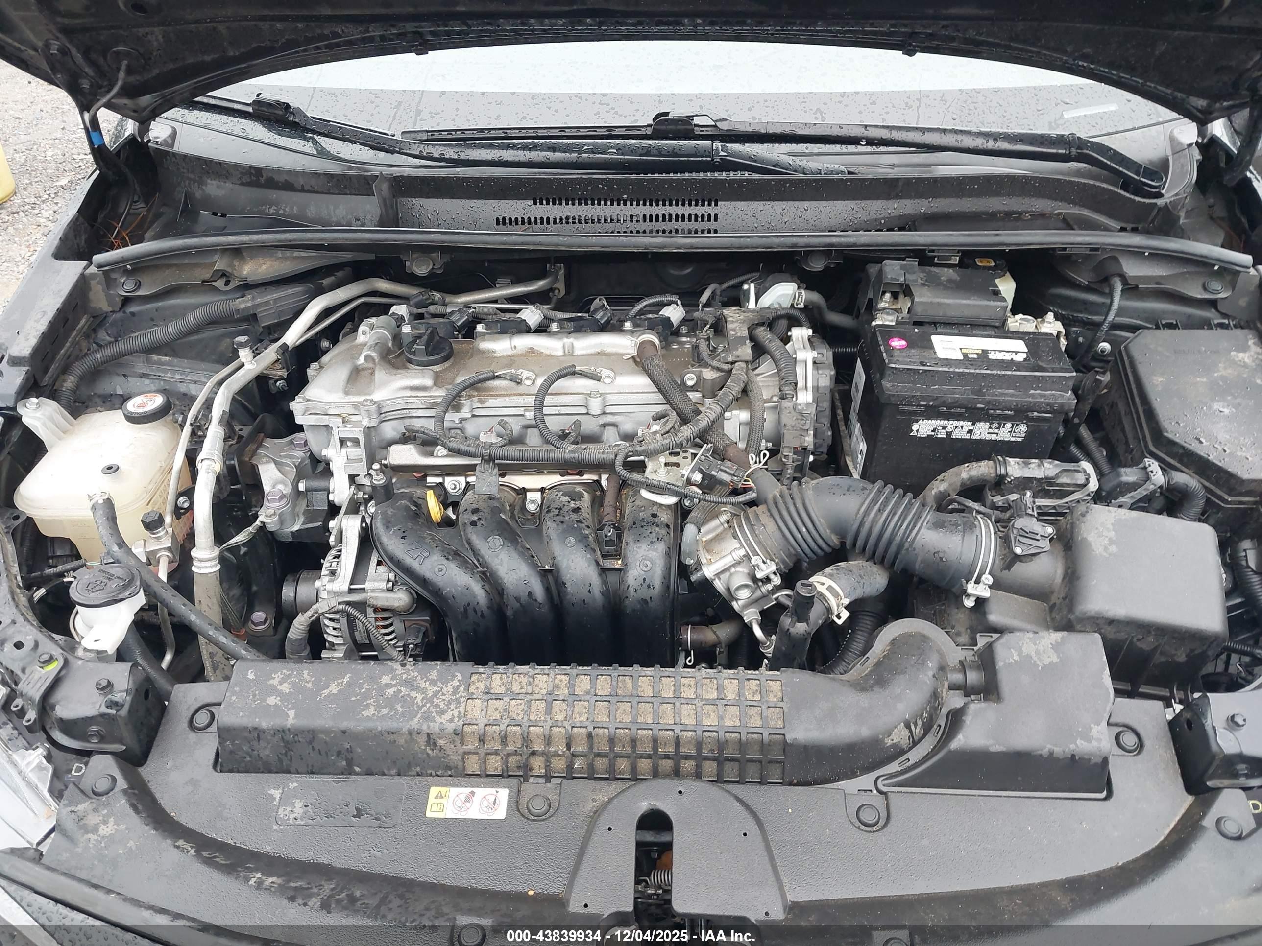 TOYOTA COROLLA image 10