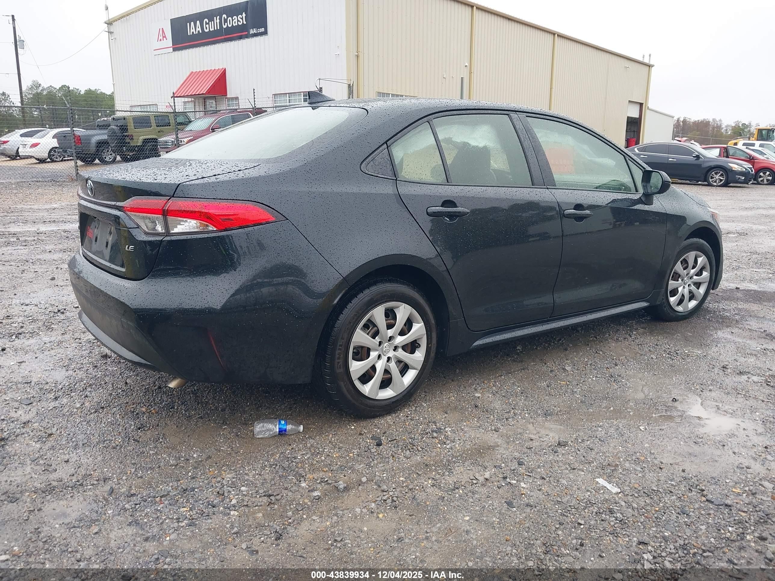 TOYOTA COROLLA image 4