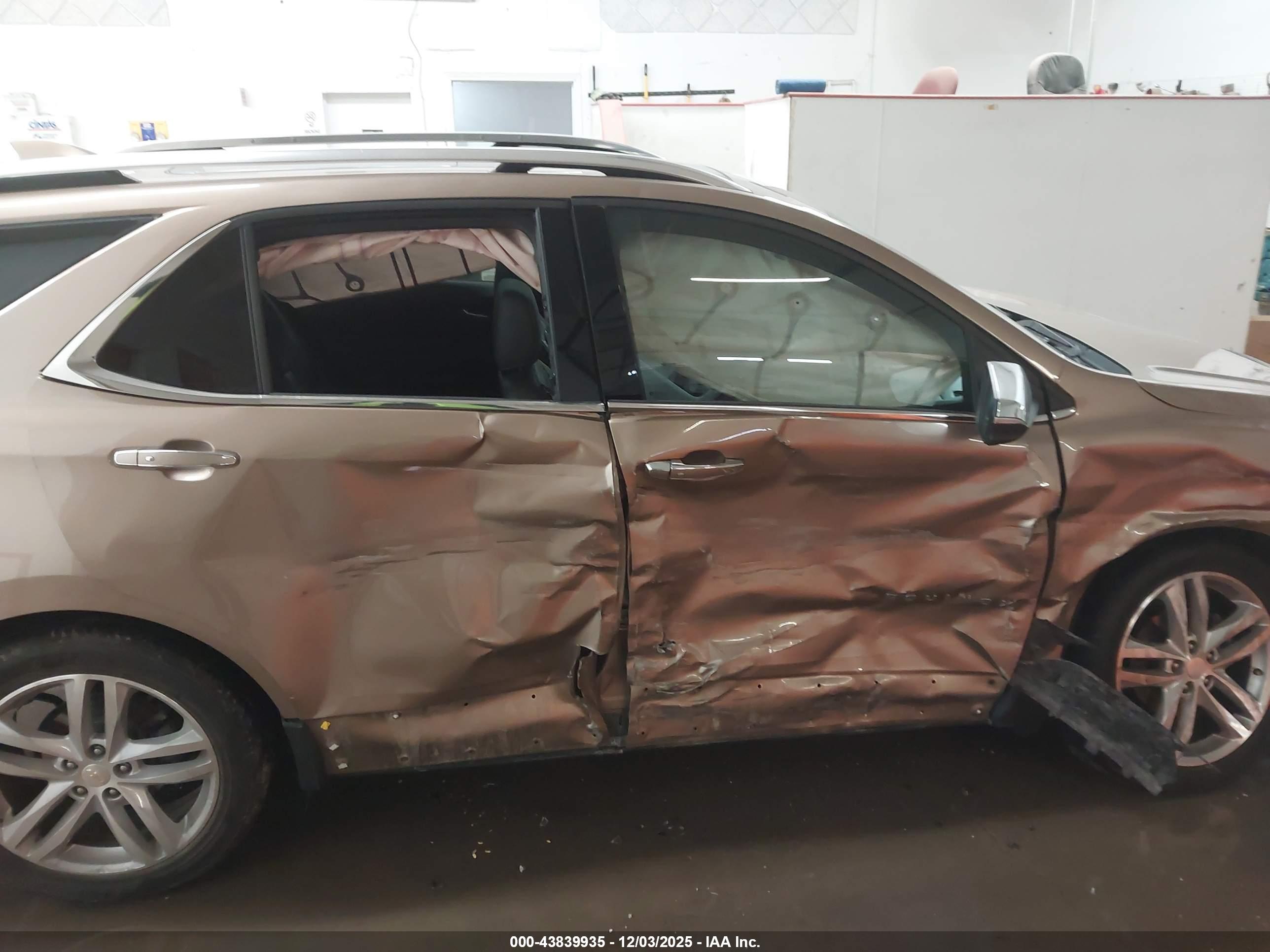 CHEVROLET EQUINOX image 6
