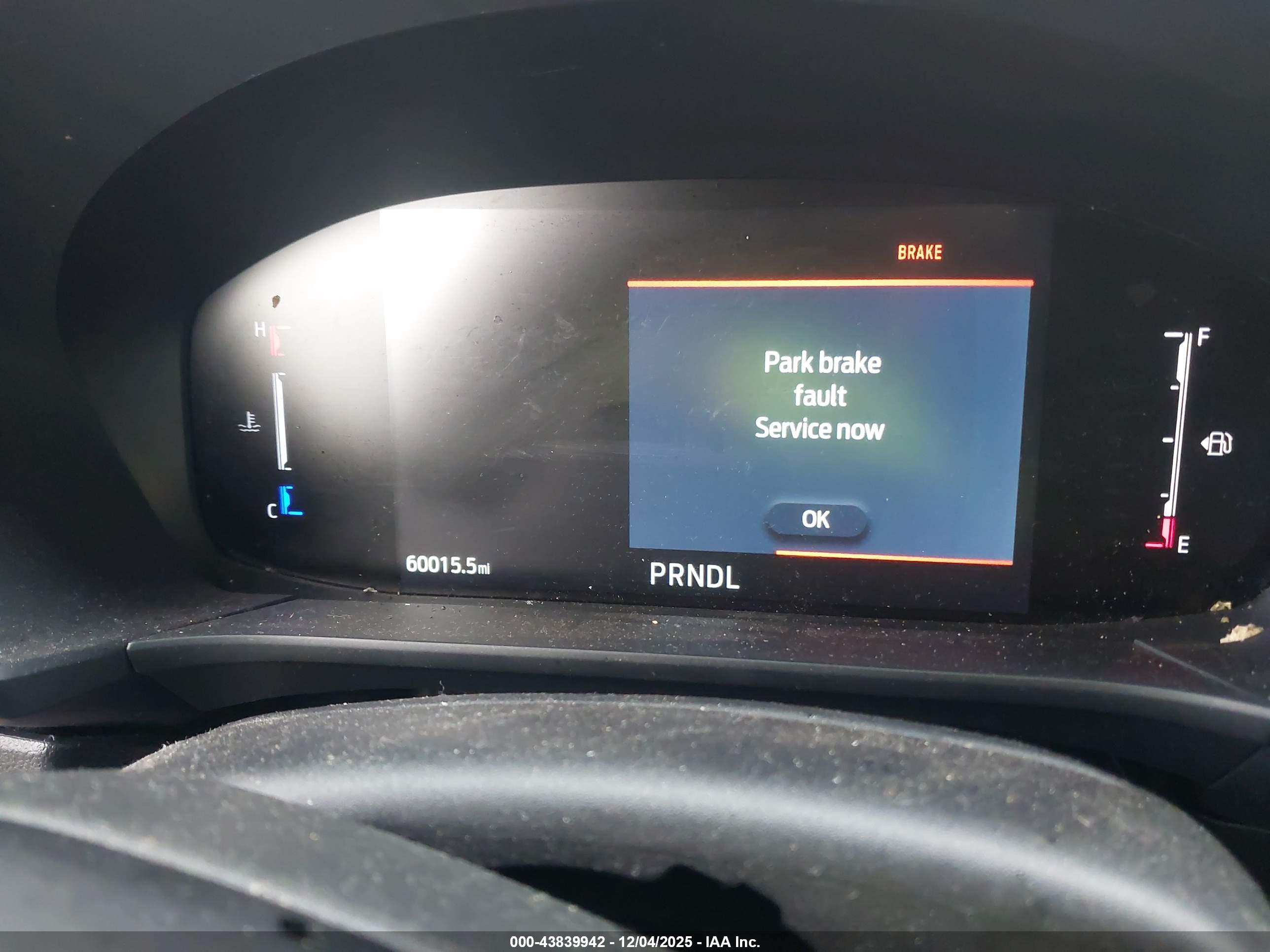 FORD ESCAPE image 7