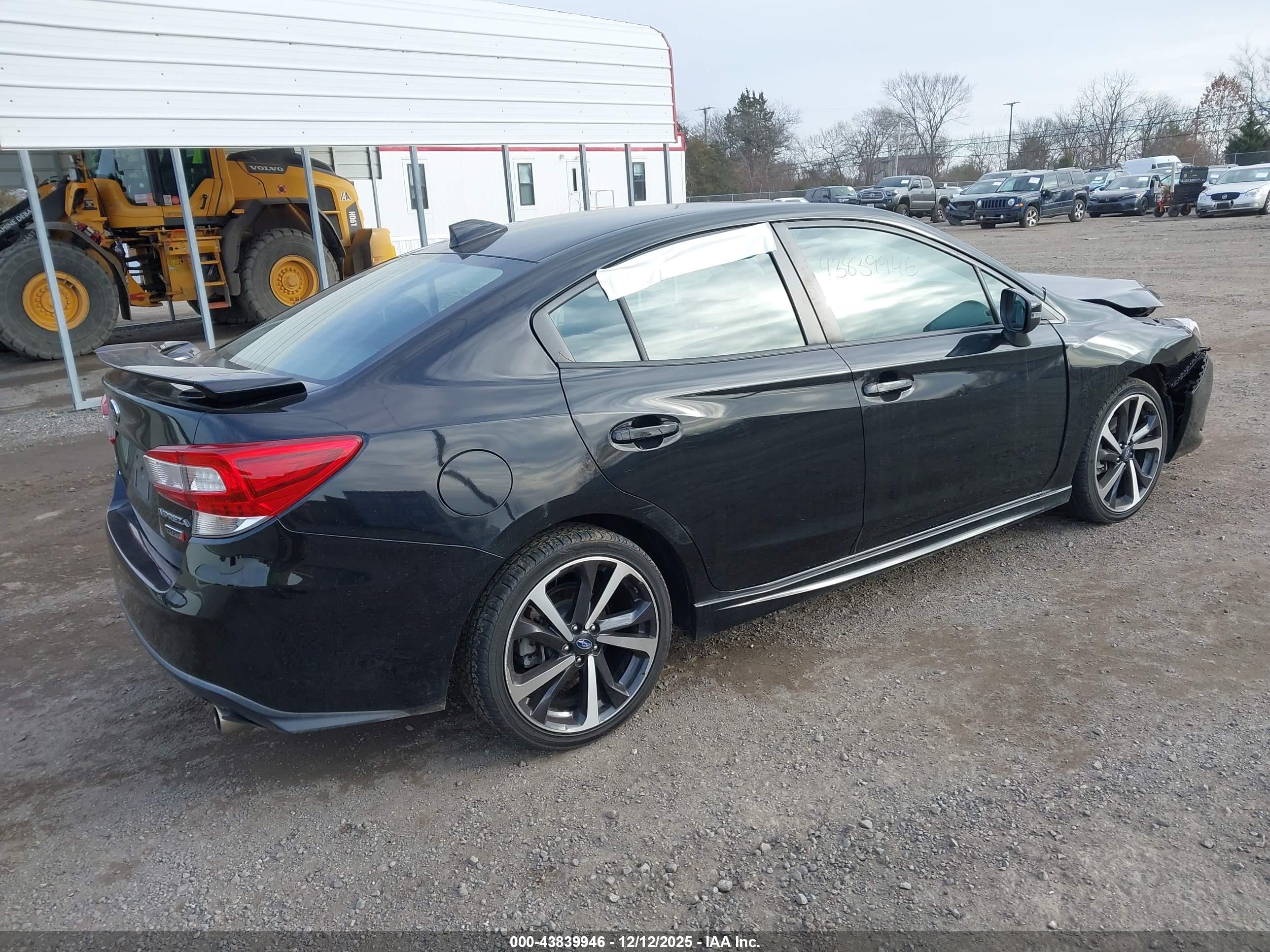 SUBARU IMPREZA image 4