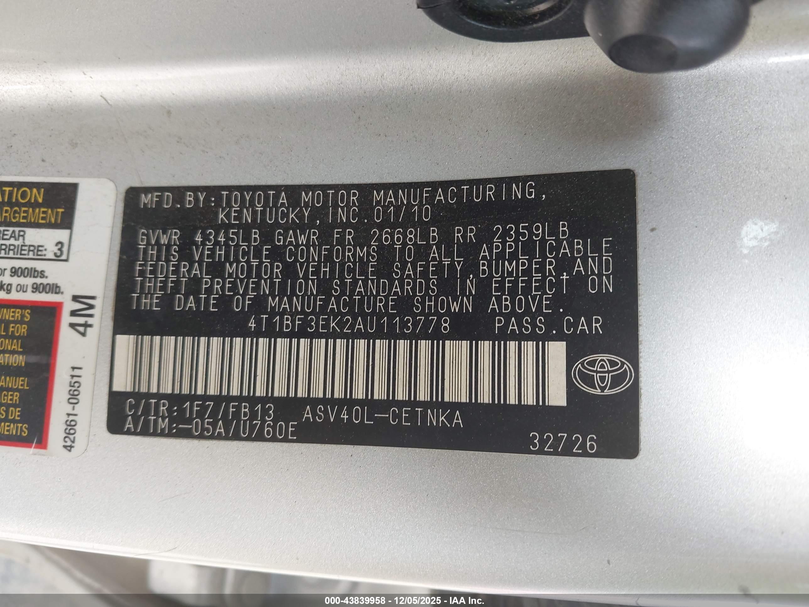 TOYOTA CAMRY image 9