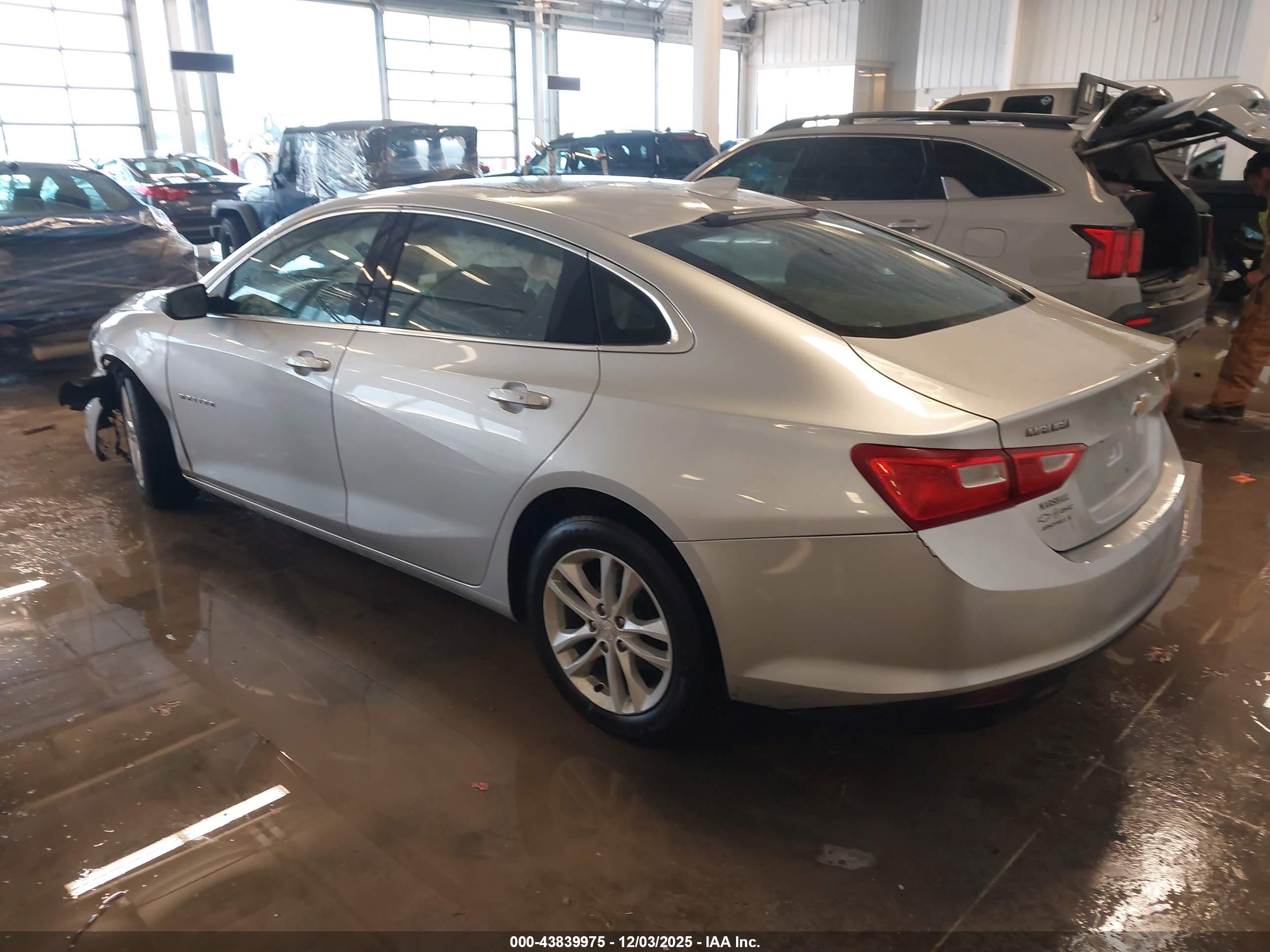 CHEVROLET MALIBU image 3