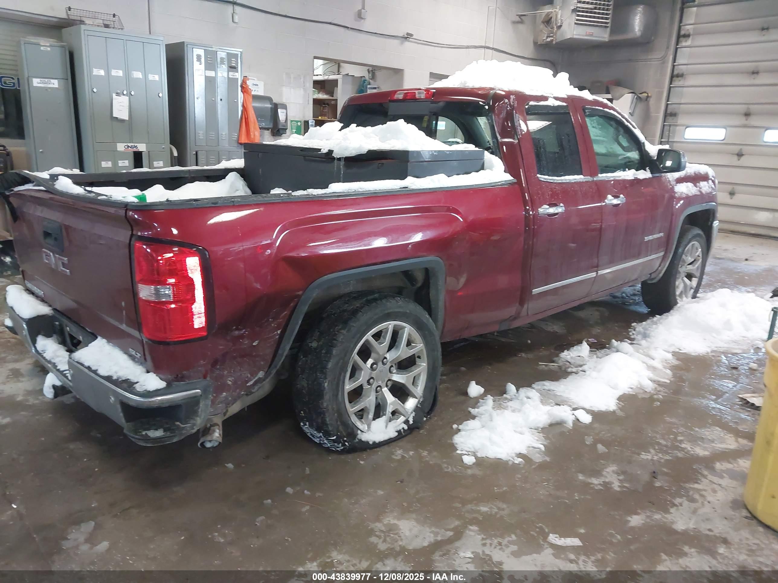 GMC SIERRA image 4