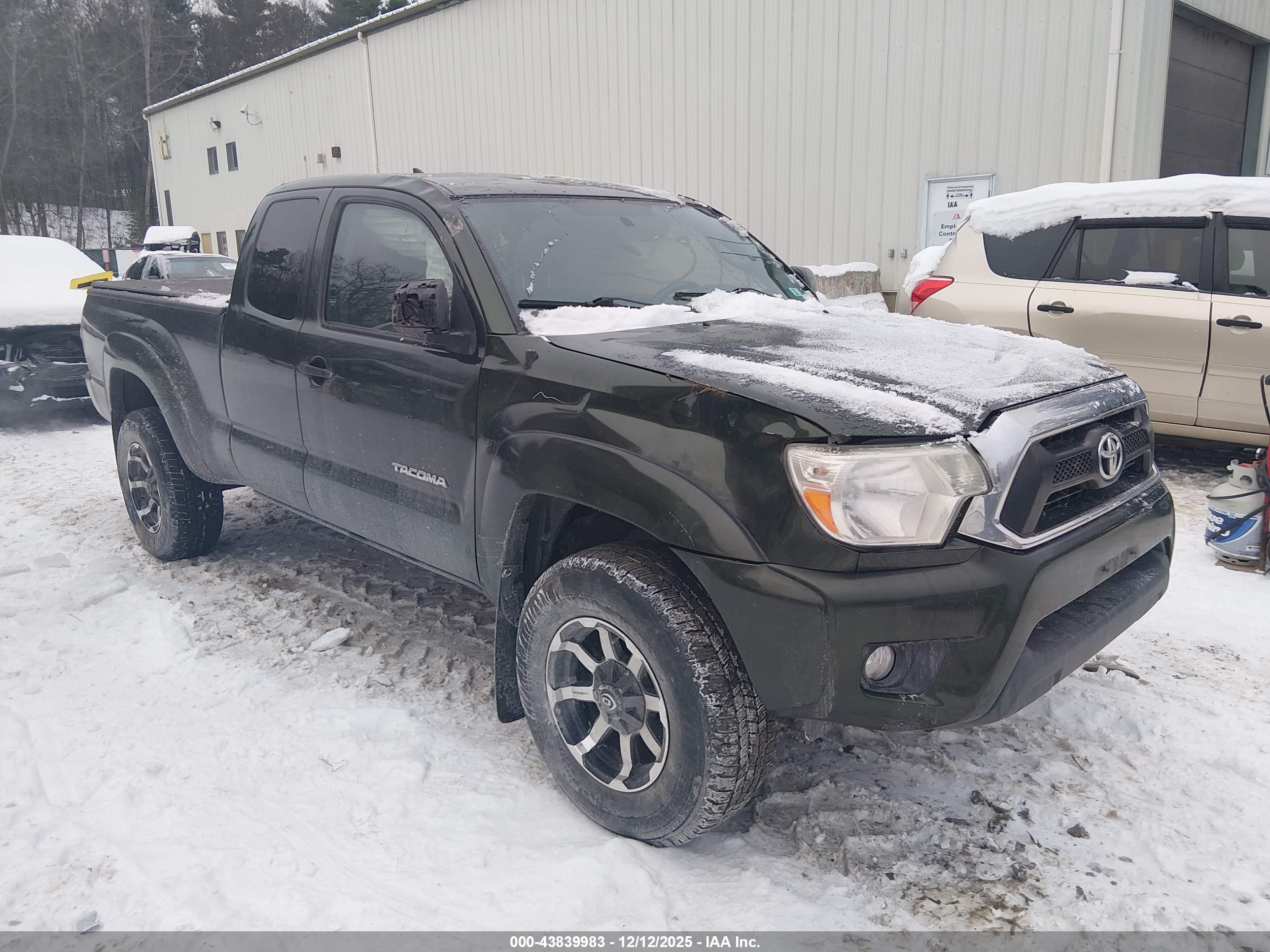 TOYOTA TACOMA image 6