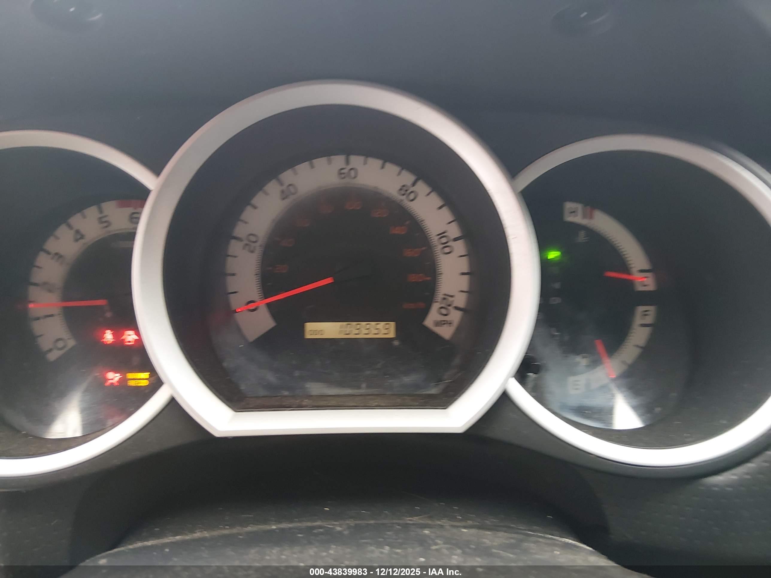 TOYOTA TACOMA image 7