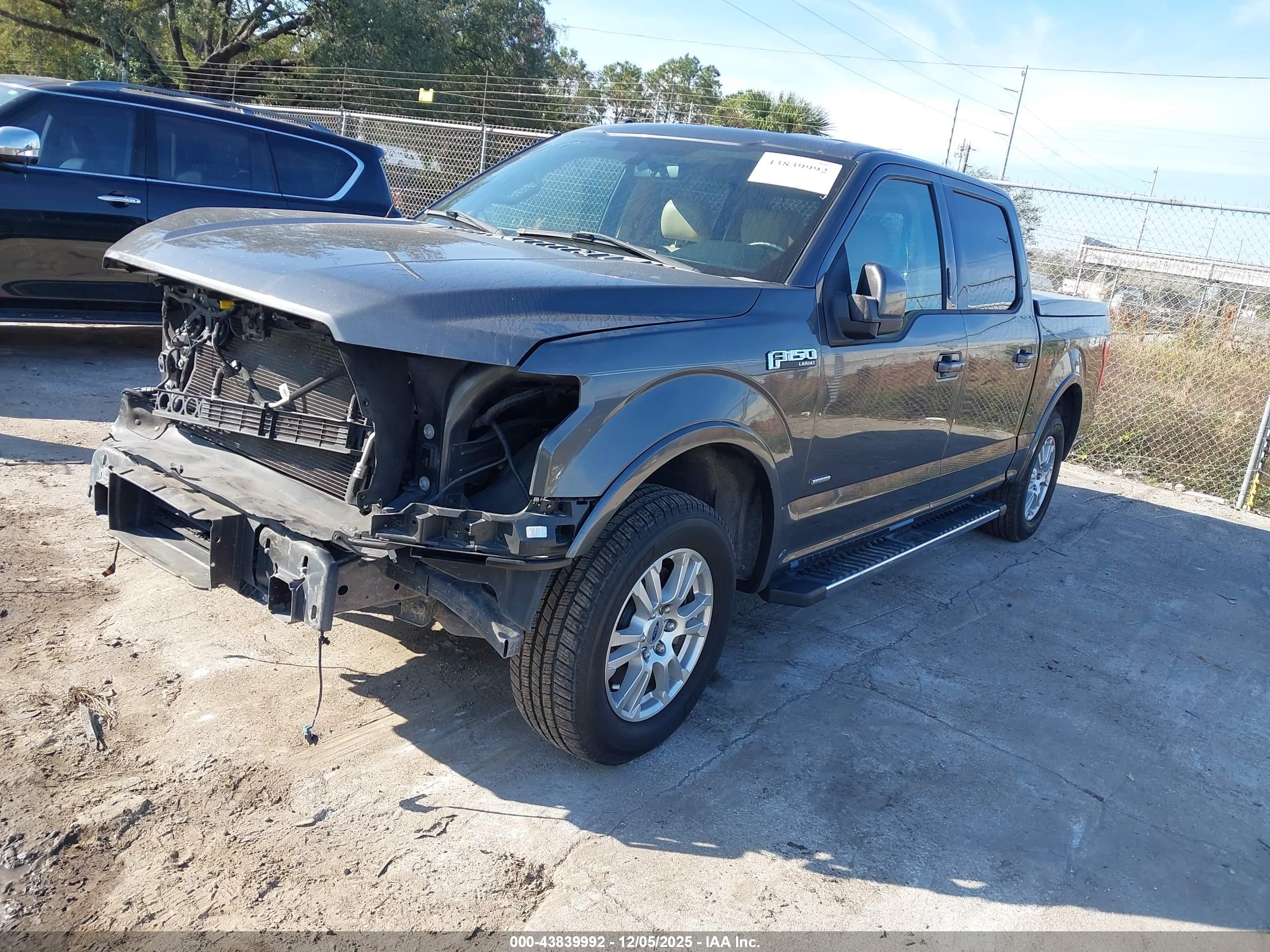 FORD F-150 image 2