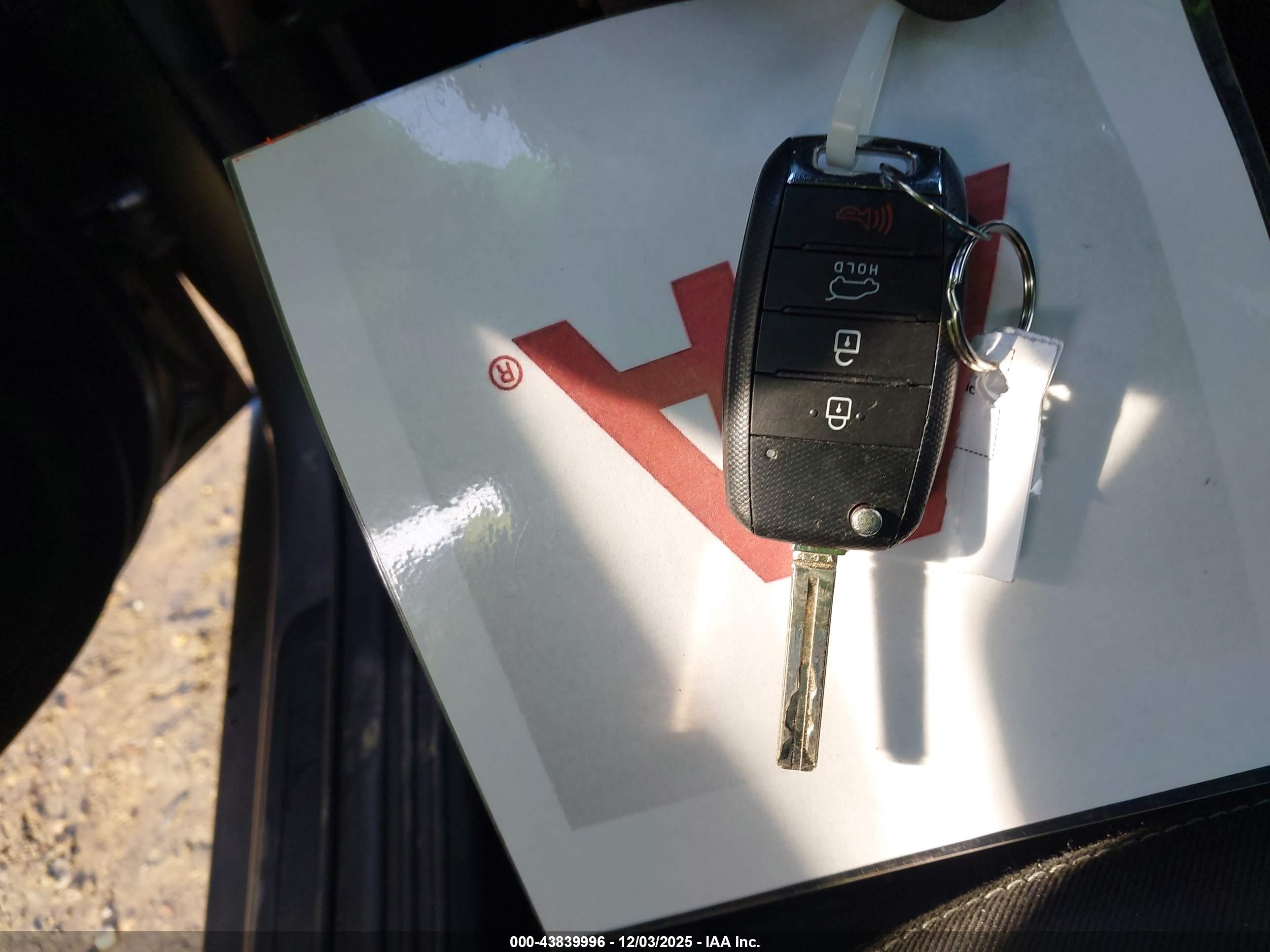 KIA SOUL image 11