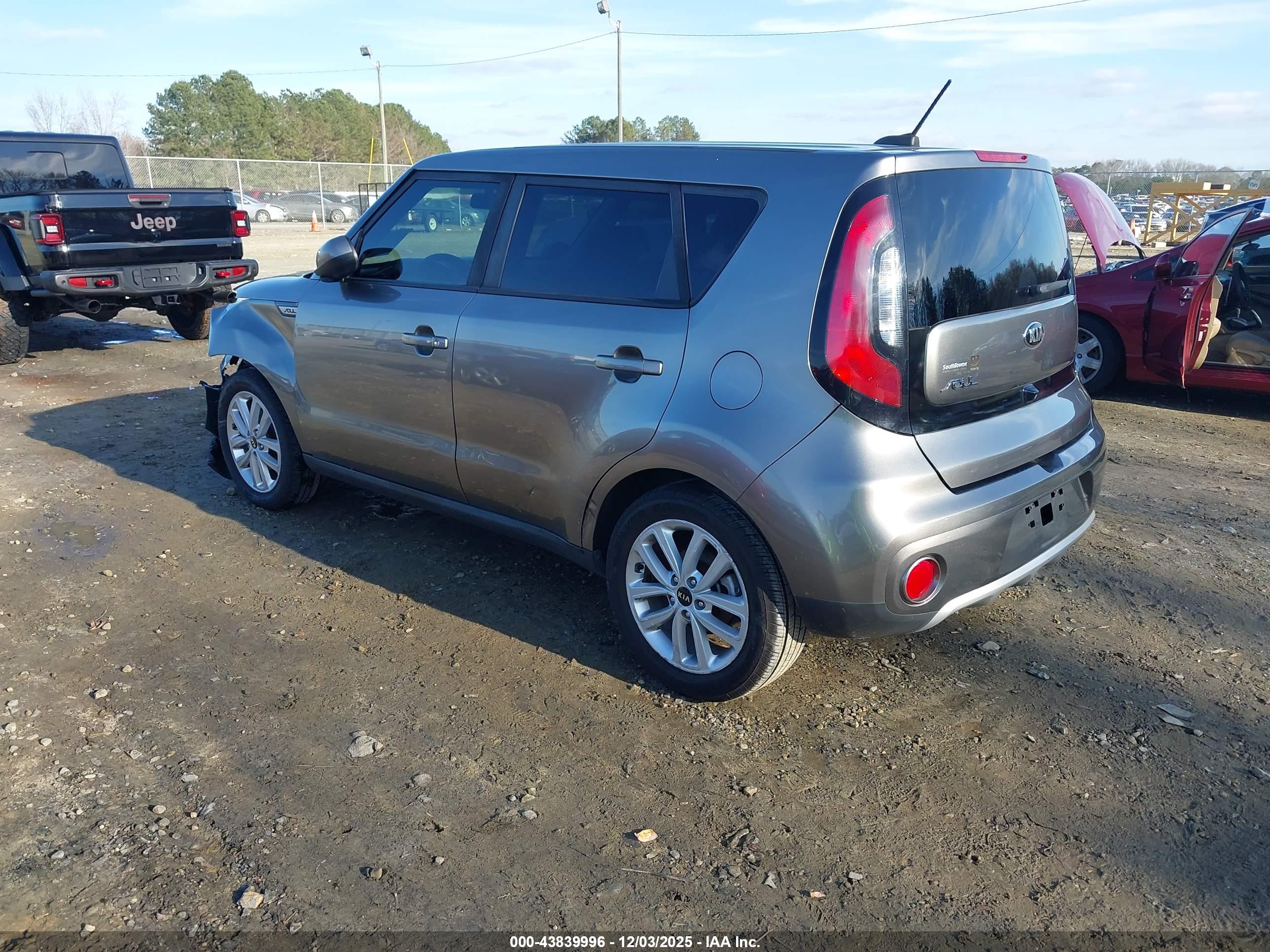 KIA SOUL image 3