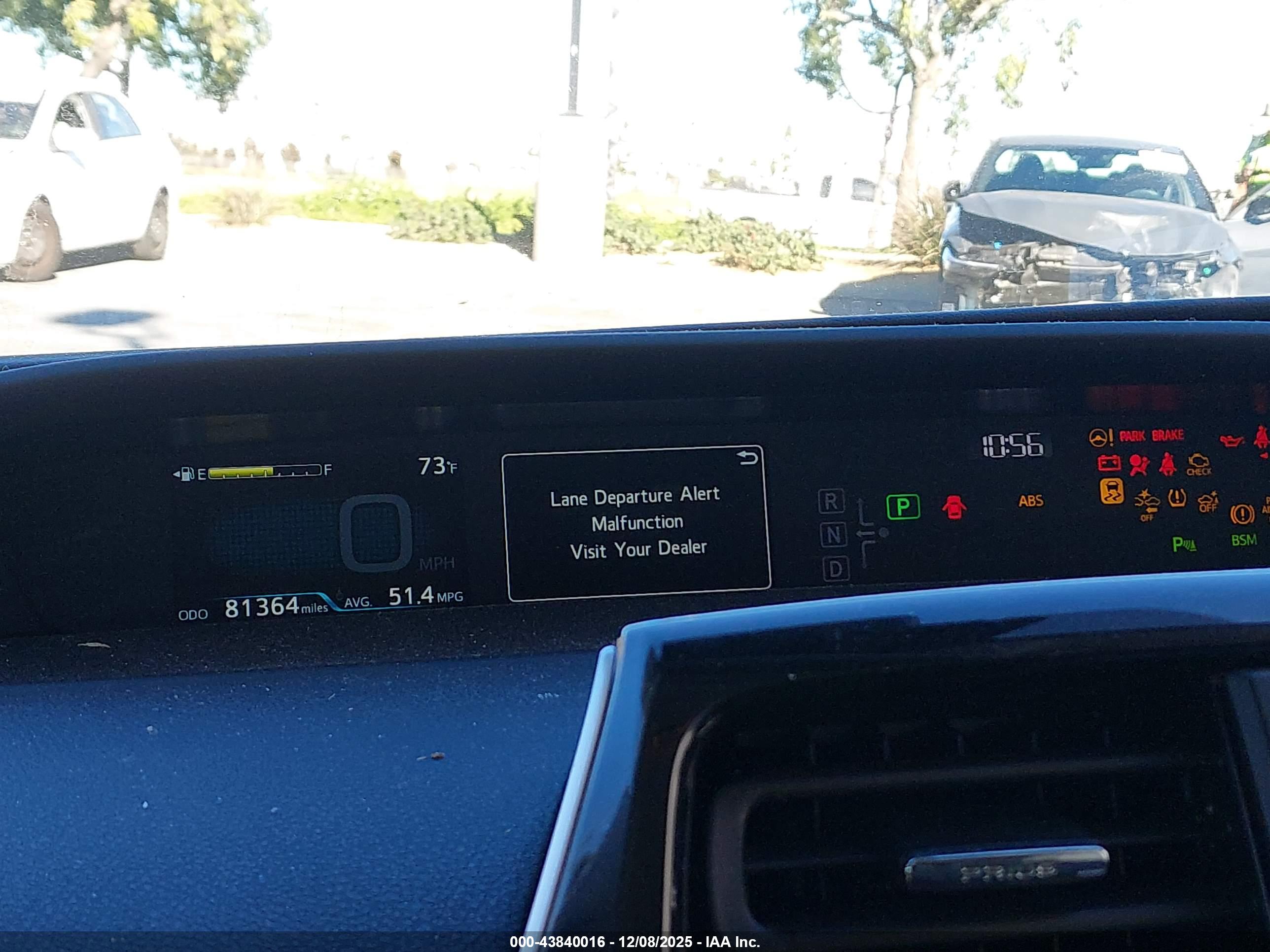 TOYOTA PRIUS image 7