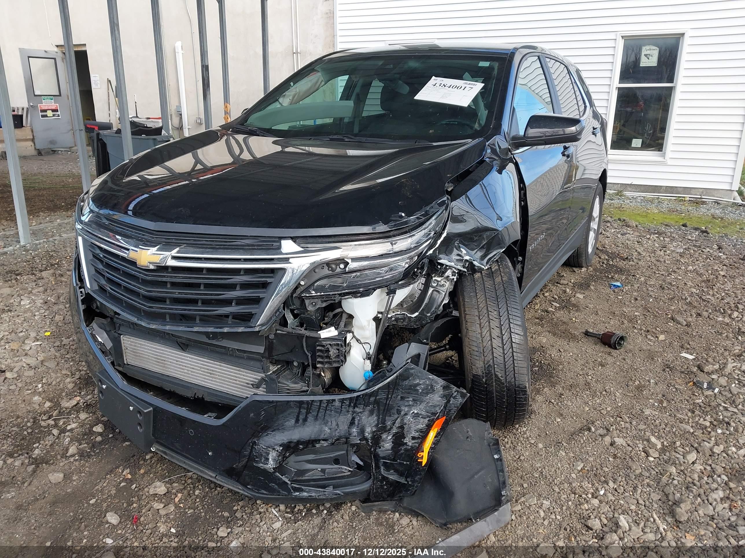 CHEVROLET EQUINOX image 6
