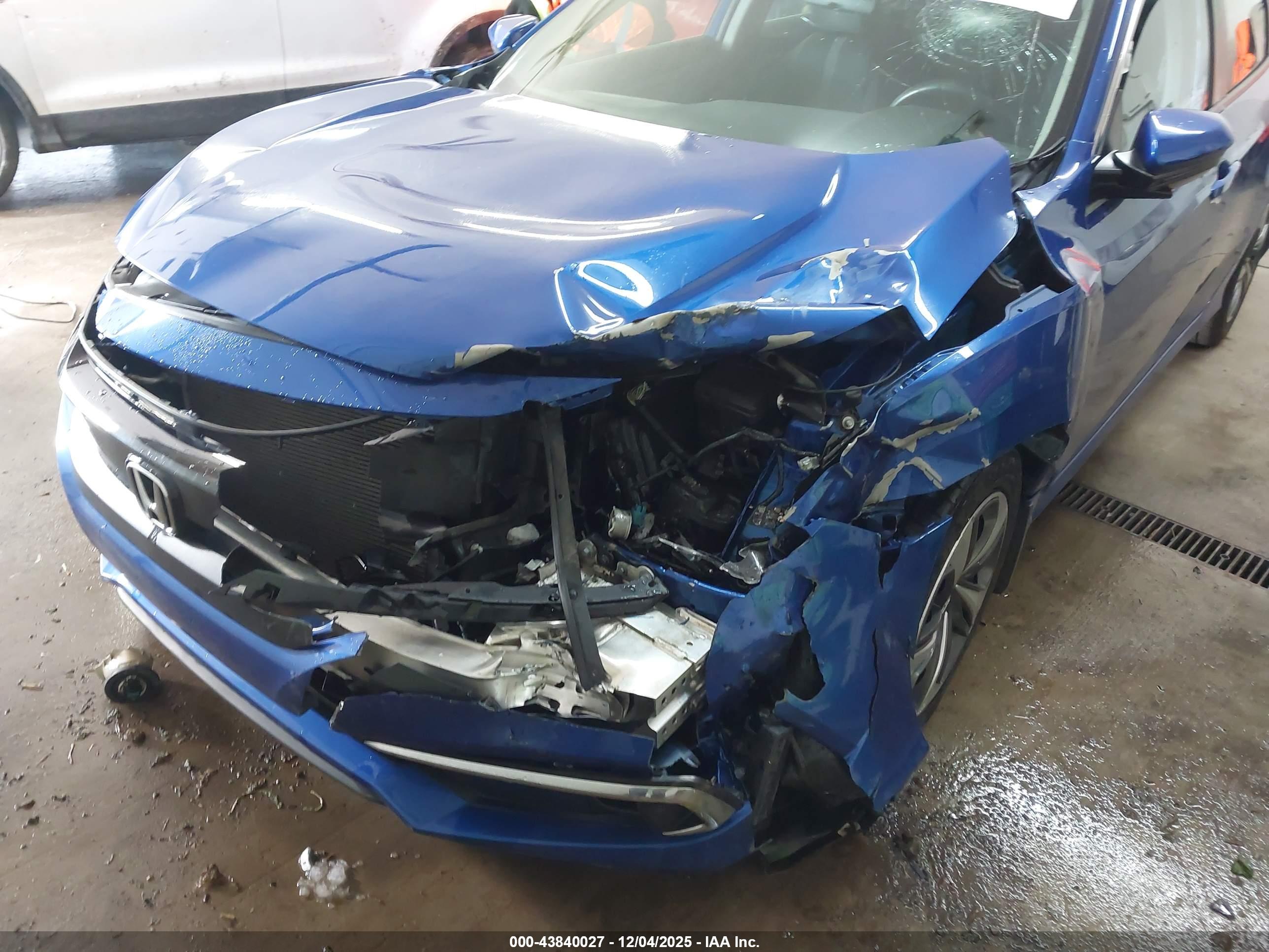 HONDA CIVIC image 6