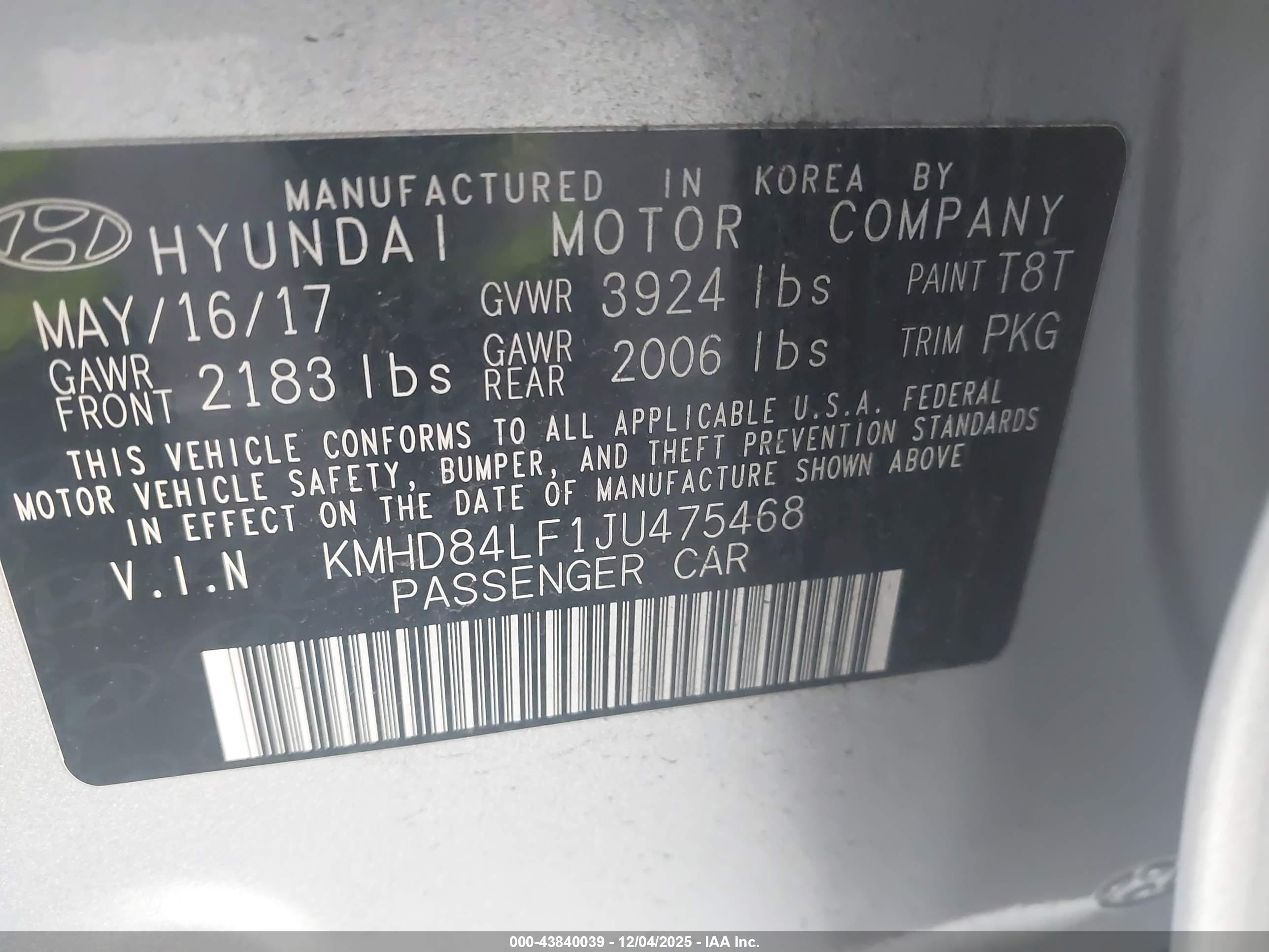 HYUNDAI ELANTRA image 9