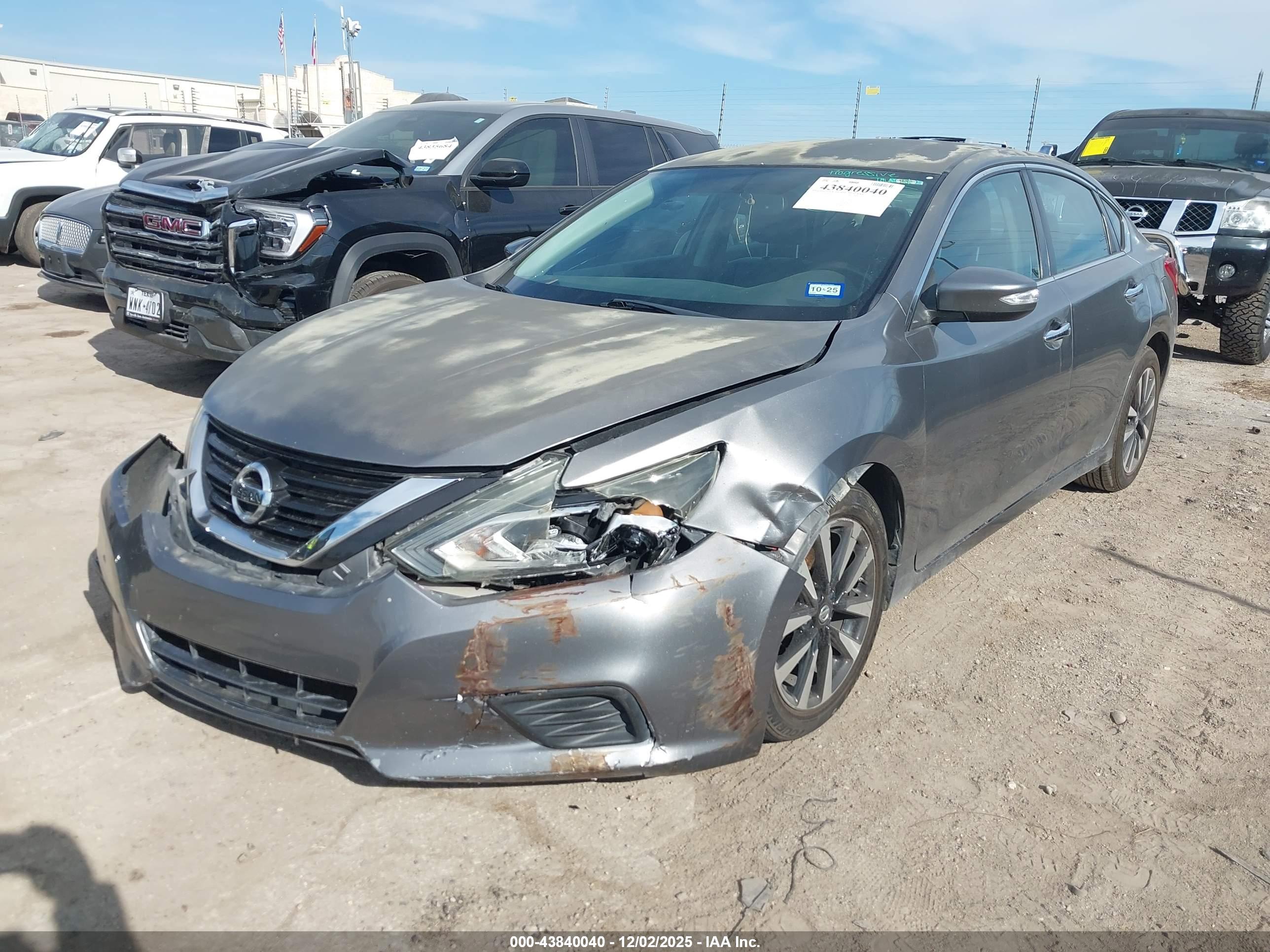NISSAN ALTIMA image 2